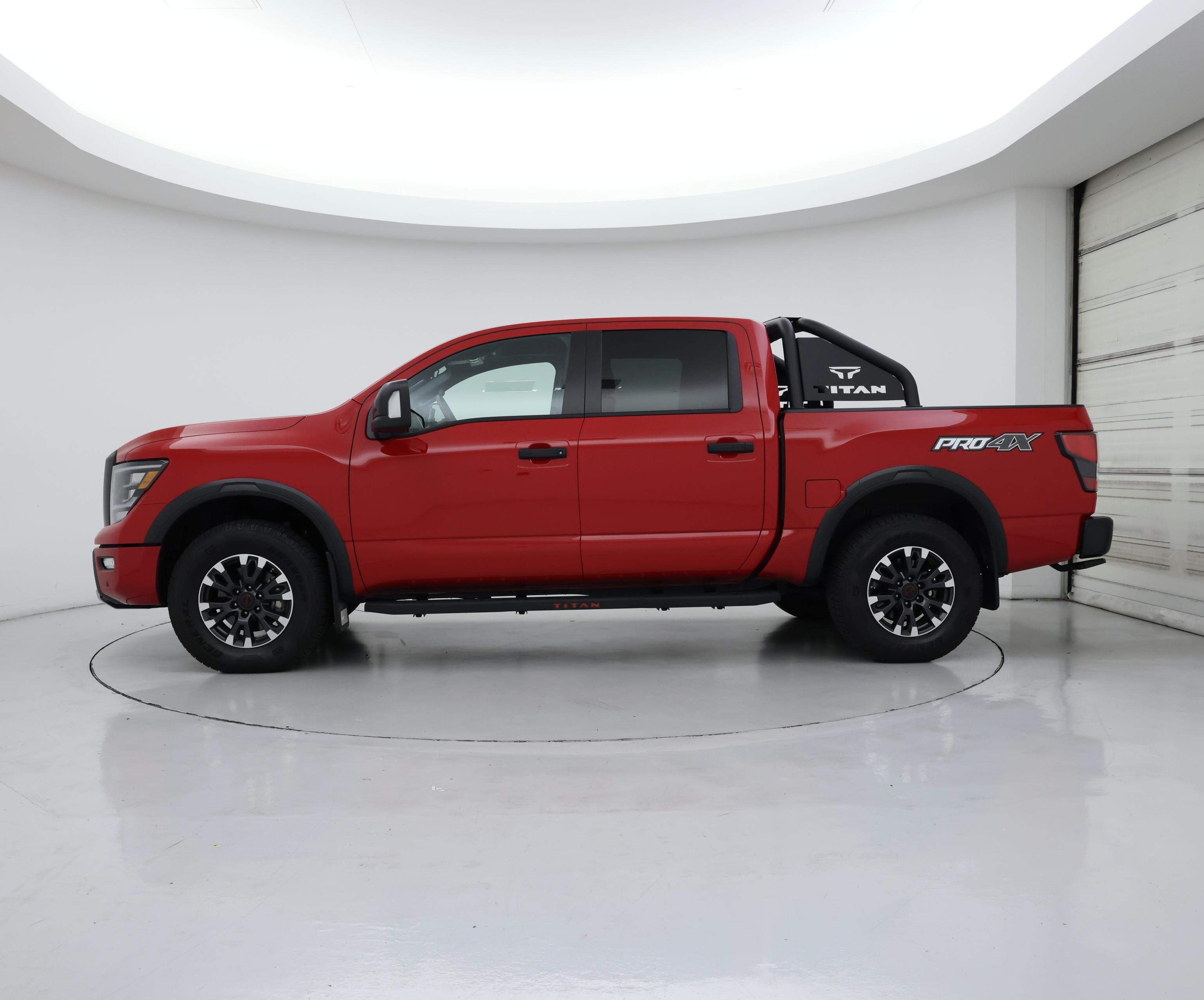 Thumbnail: 2023 Nissan Titan - 3