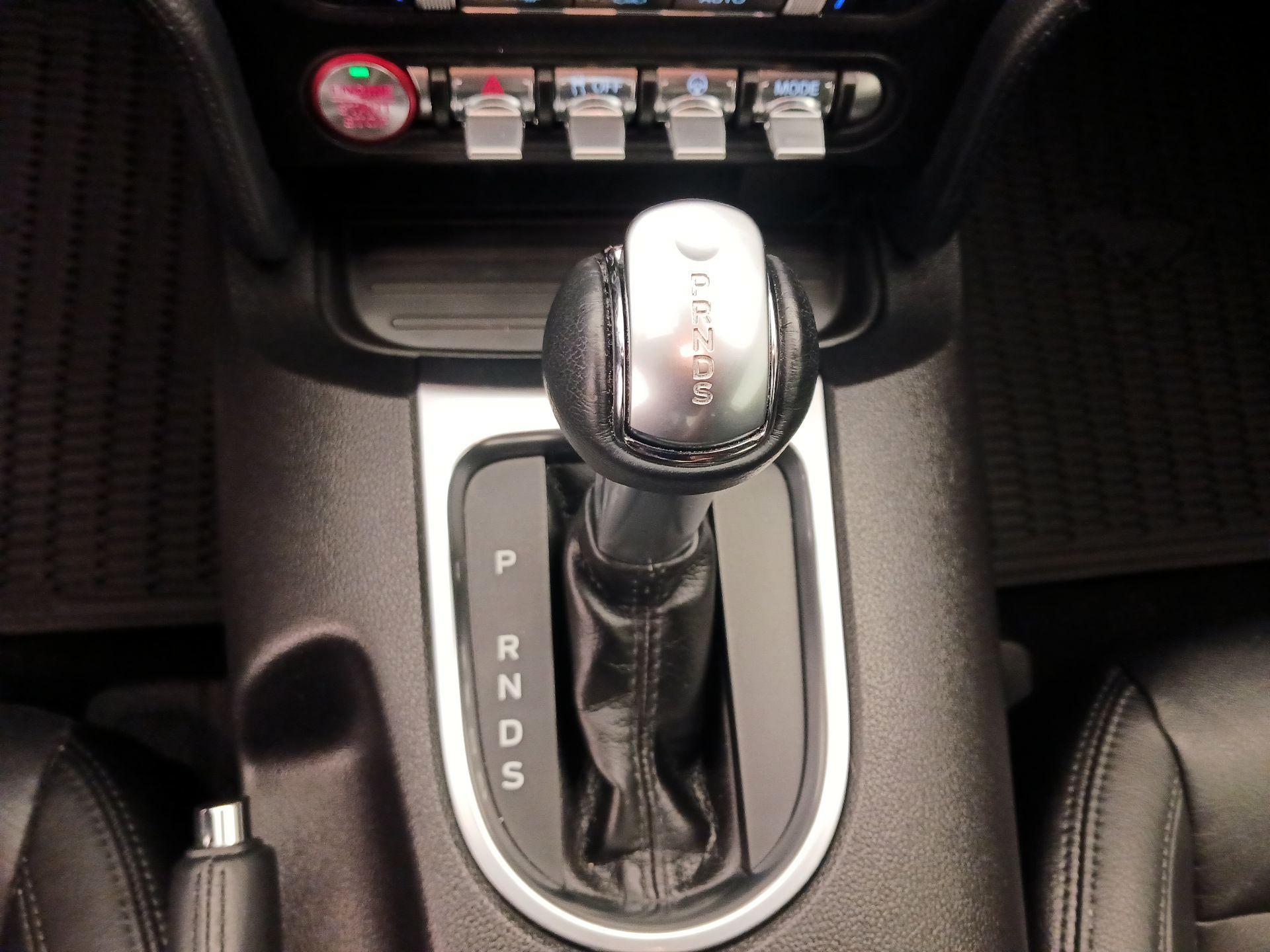 Thumbnail: 2019 Ford Mustang - 17