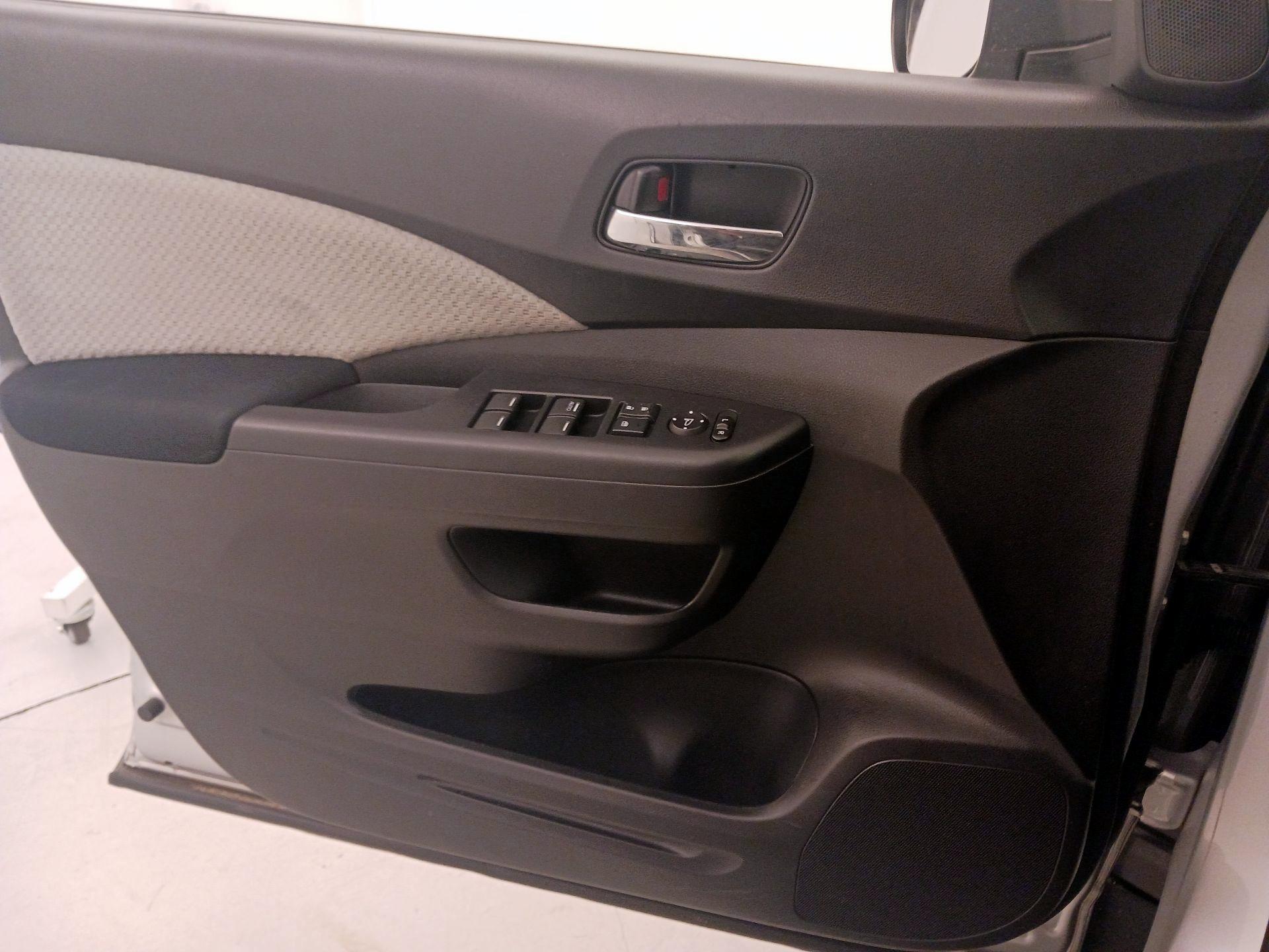 Thumbnail: 2016 Honda CR-V - 12
