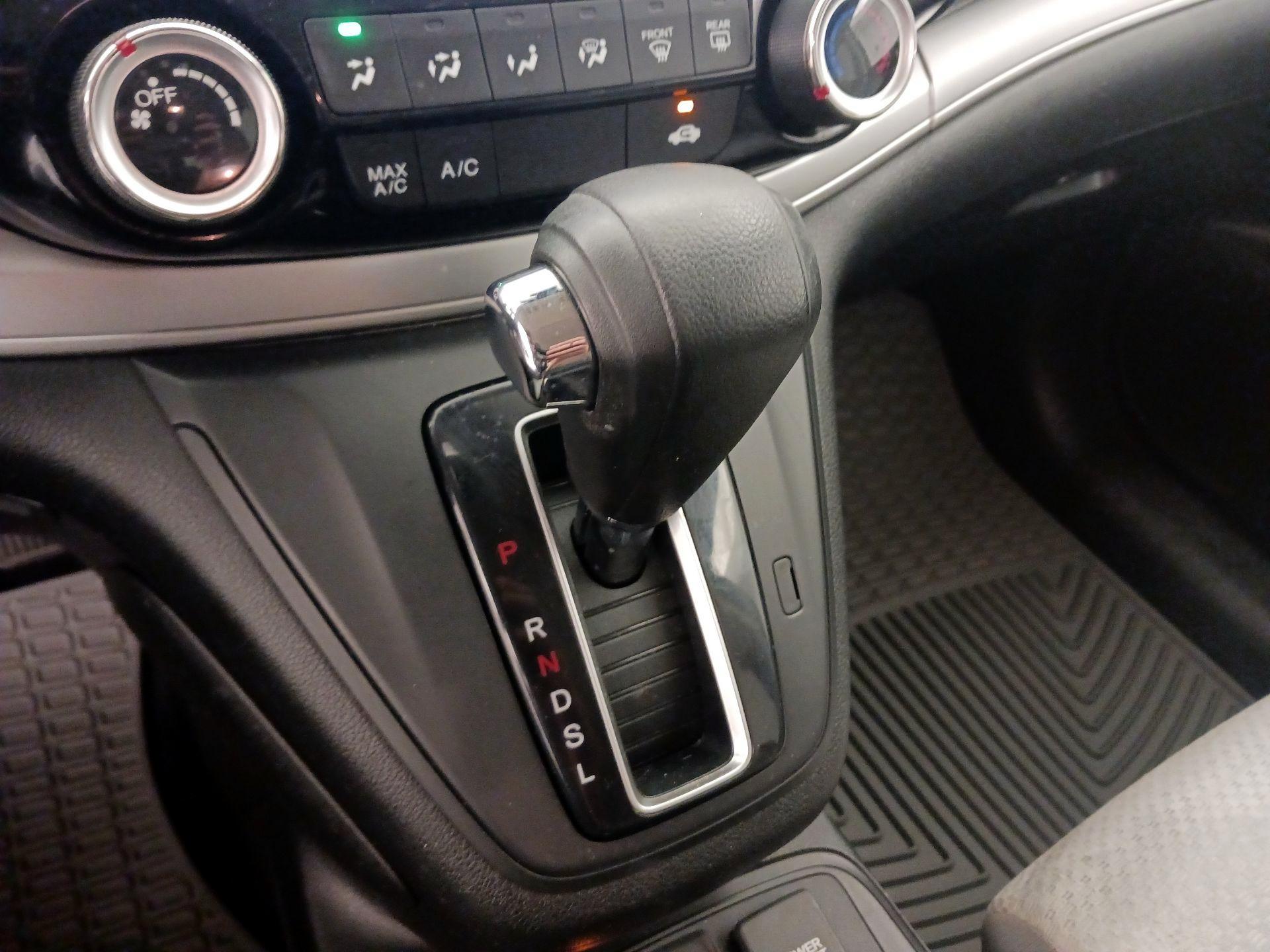 Thumbnail: 2016 Honda CR-V - 17