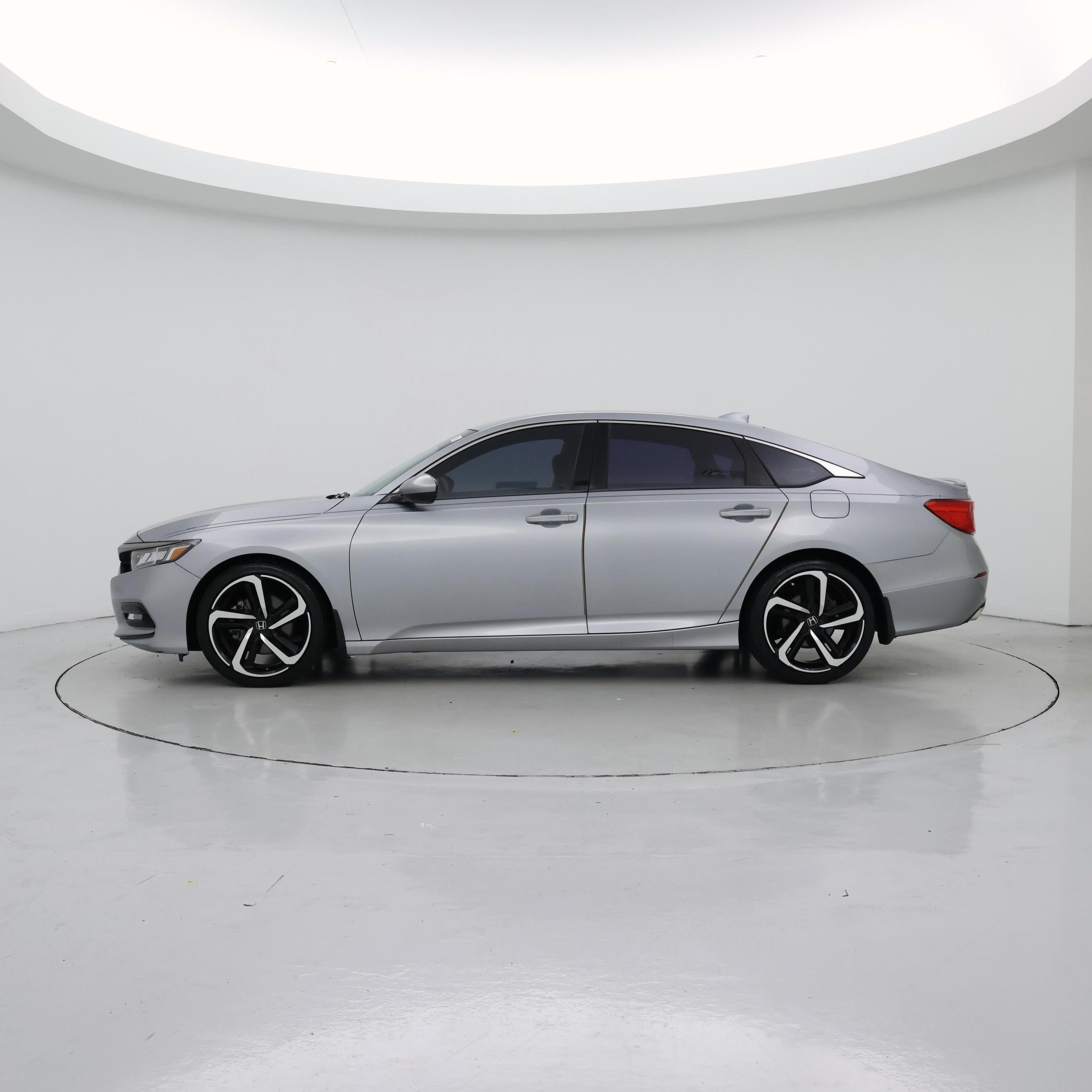 Thumbnail: 2018 Honda Accord - 3