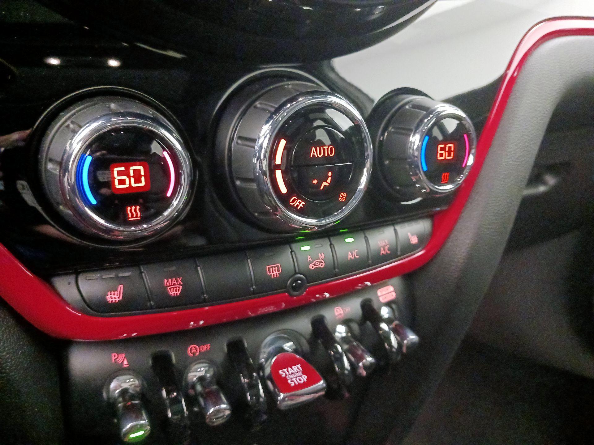 Thumbnail: 2022 MINI Cooper Countryman - 17