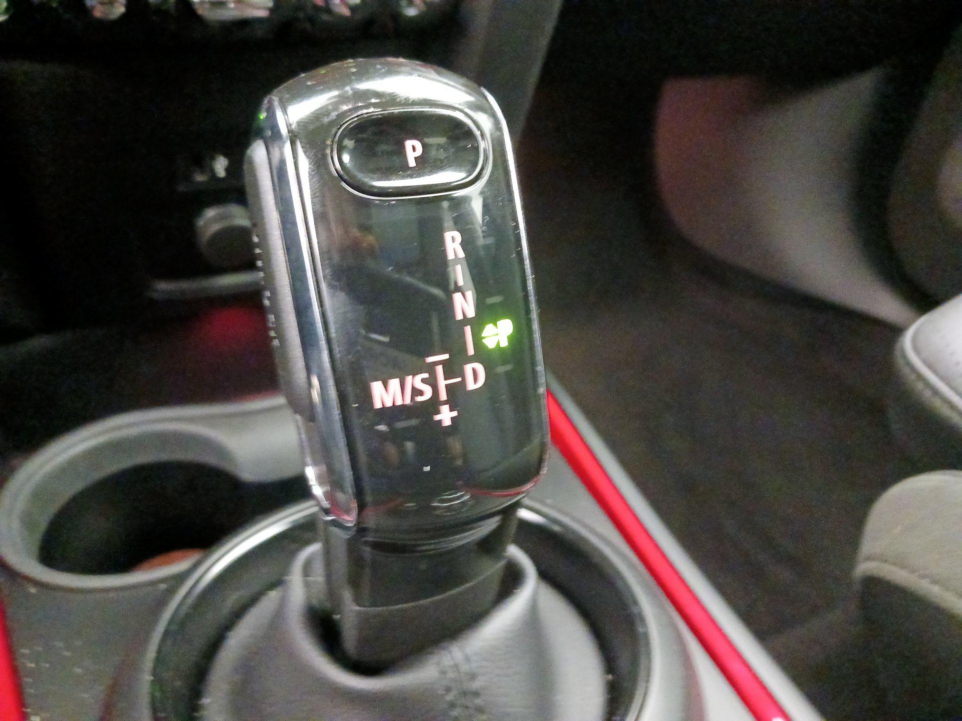 Thumbnail: 2022 MINI Cooper Countryman - 18