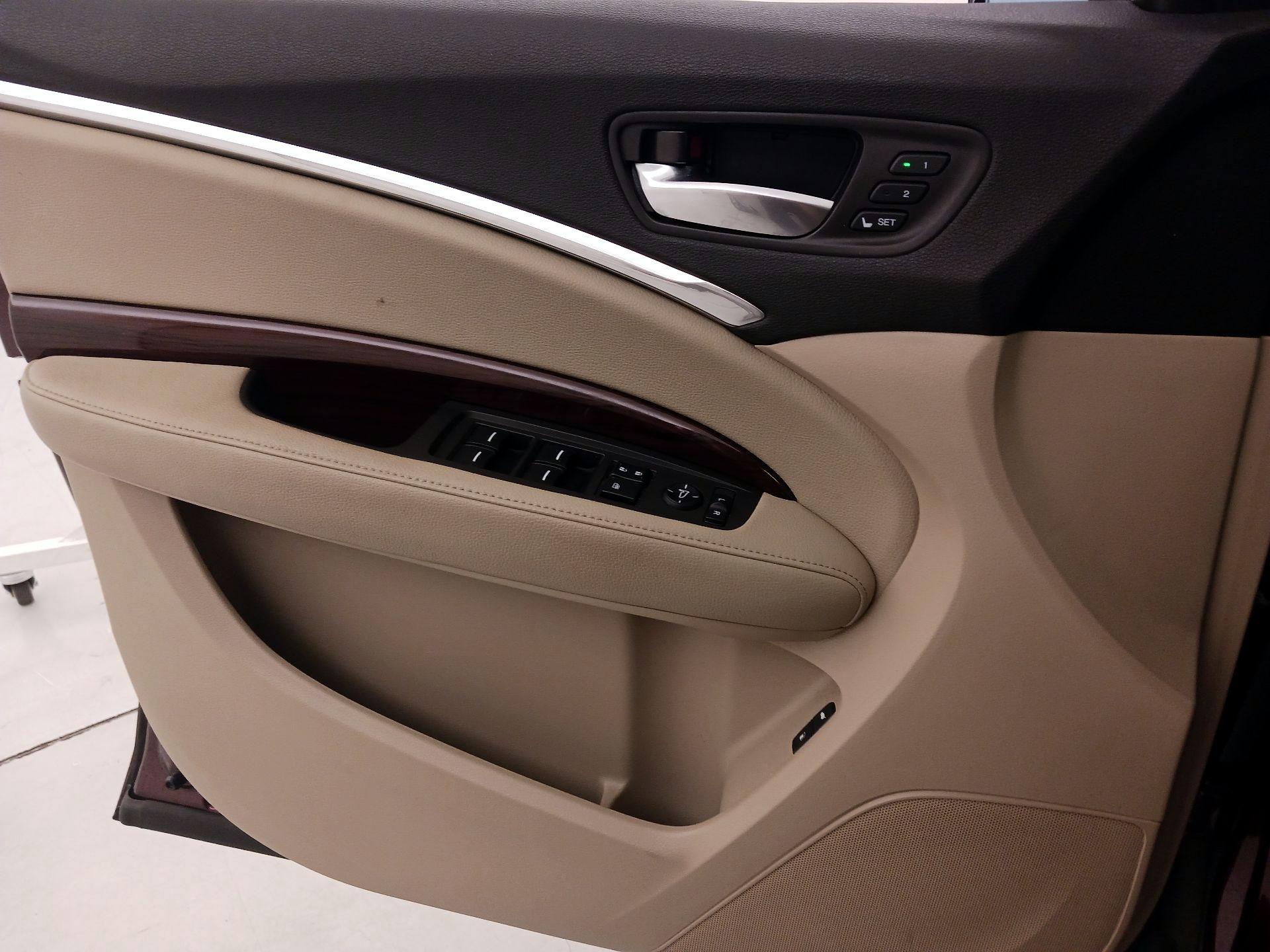 Thumbnail: 2016 Acura MDX - 12