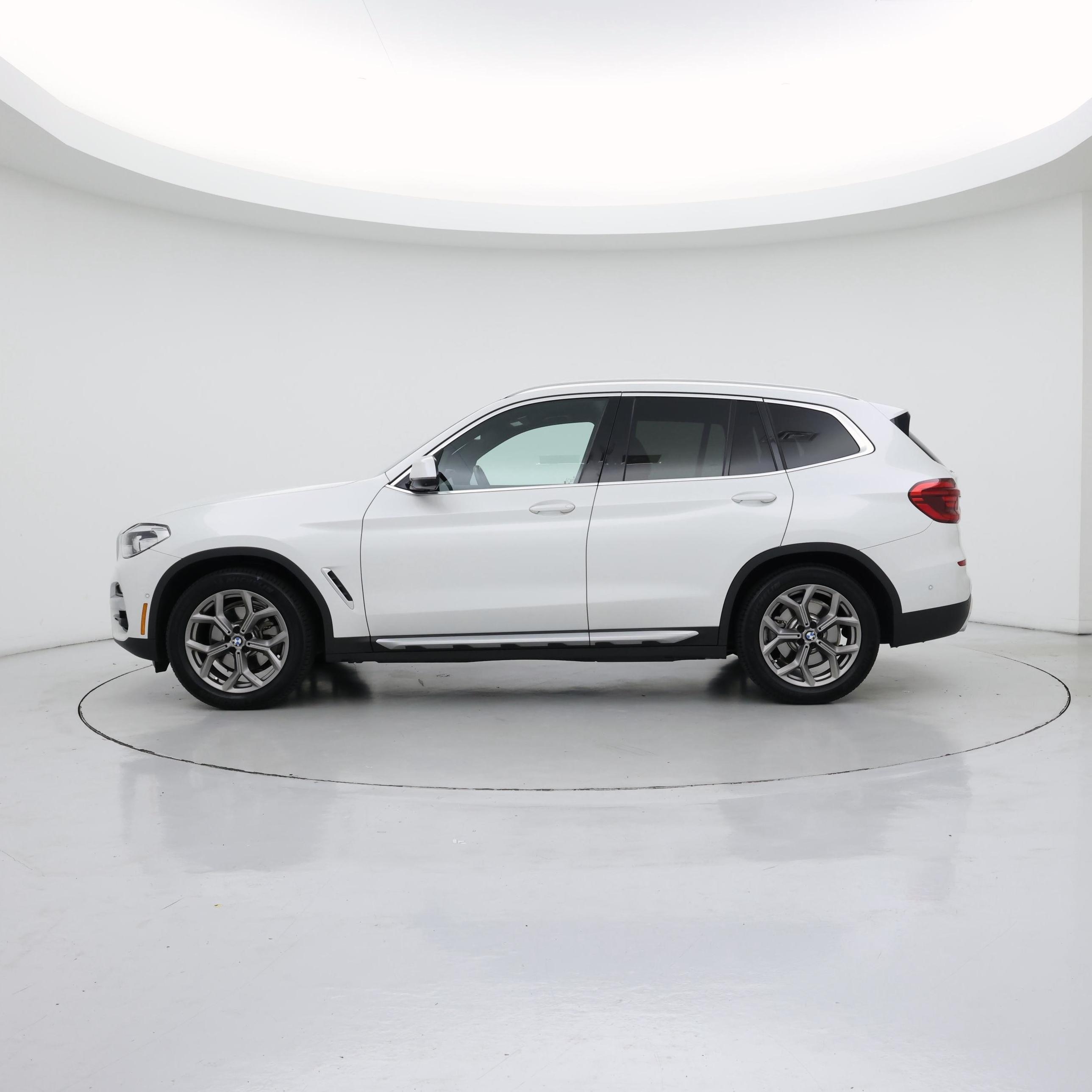 Thumbnail: 2021 BMW X3 - 3
