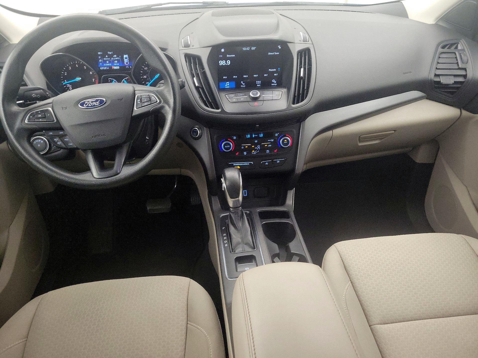 Thumbnail: 2019 Ford Escape - 9