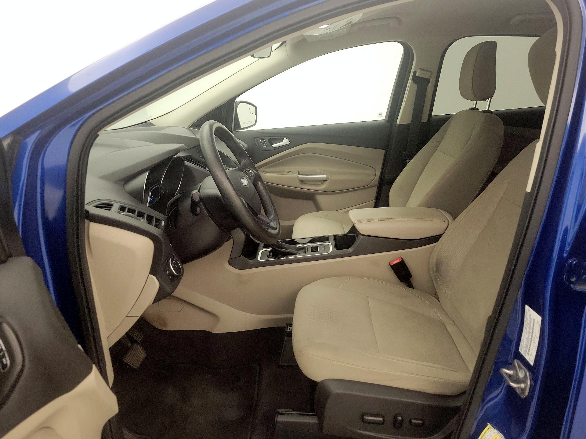 Thumbnail: 2019 Ford Escape - 11
