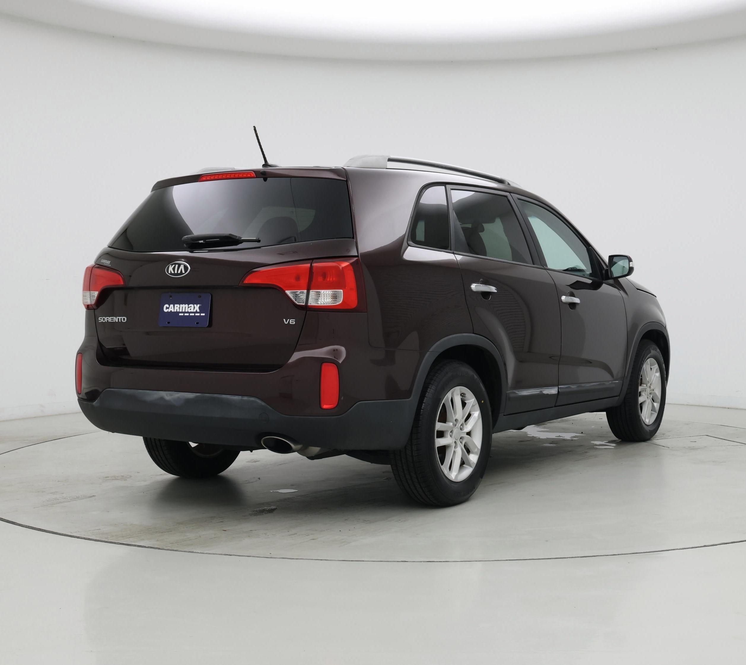 Thumbnail: 2015 Kia Sorento - 8