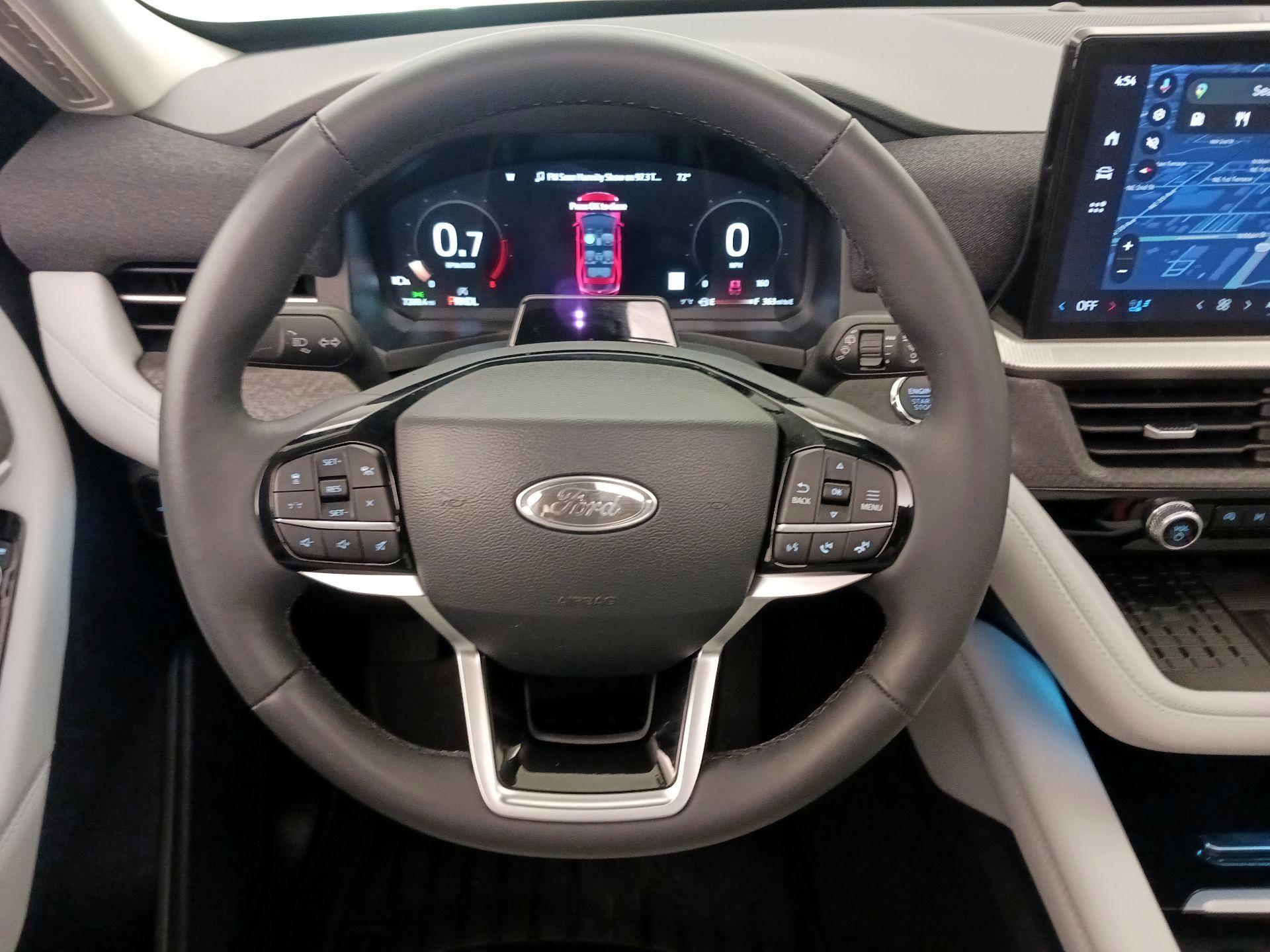 Thumbnail: 2025 Ford Explorer - 10