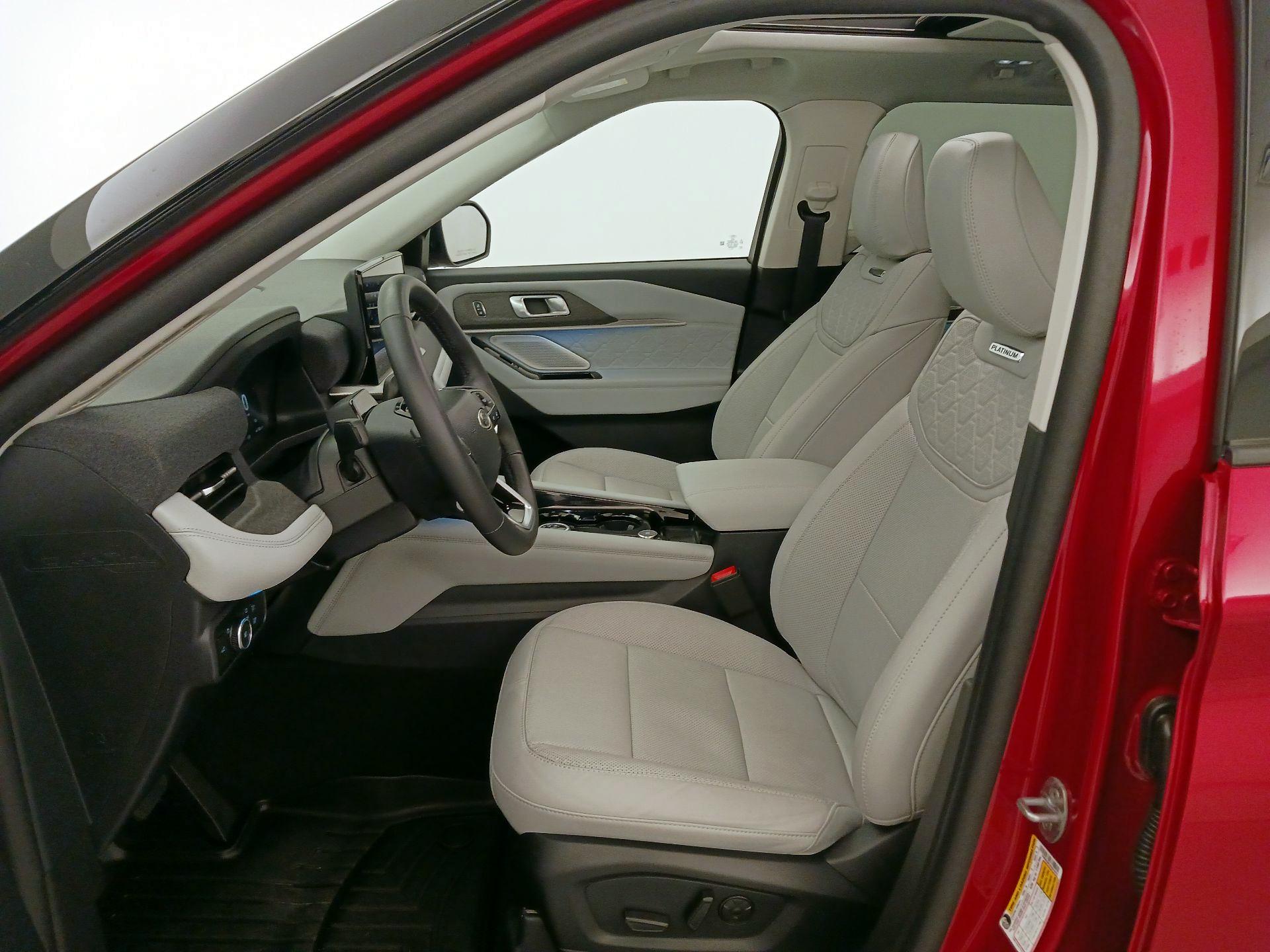 Thumbnail: 2025 Ford Explorer - 11