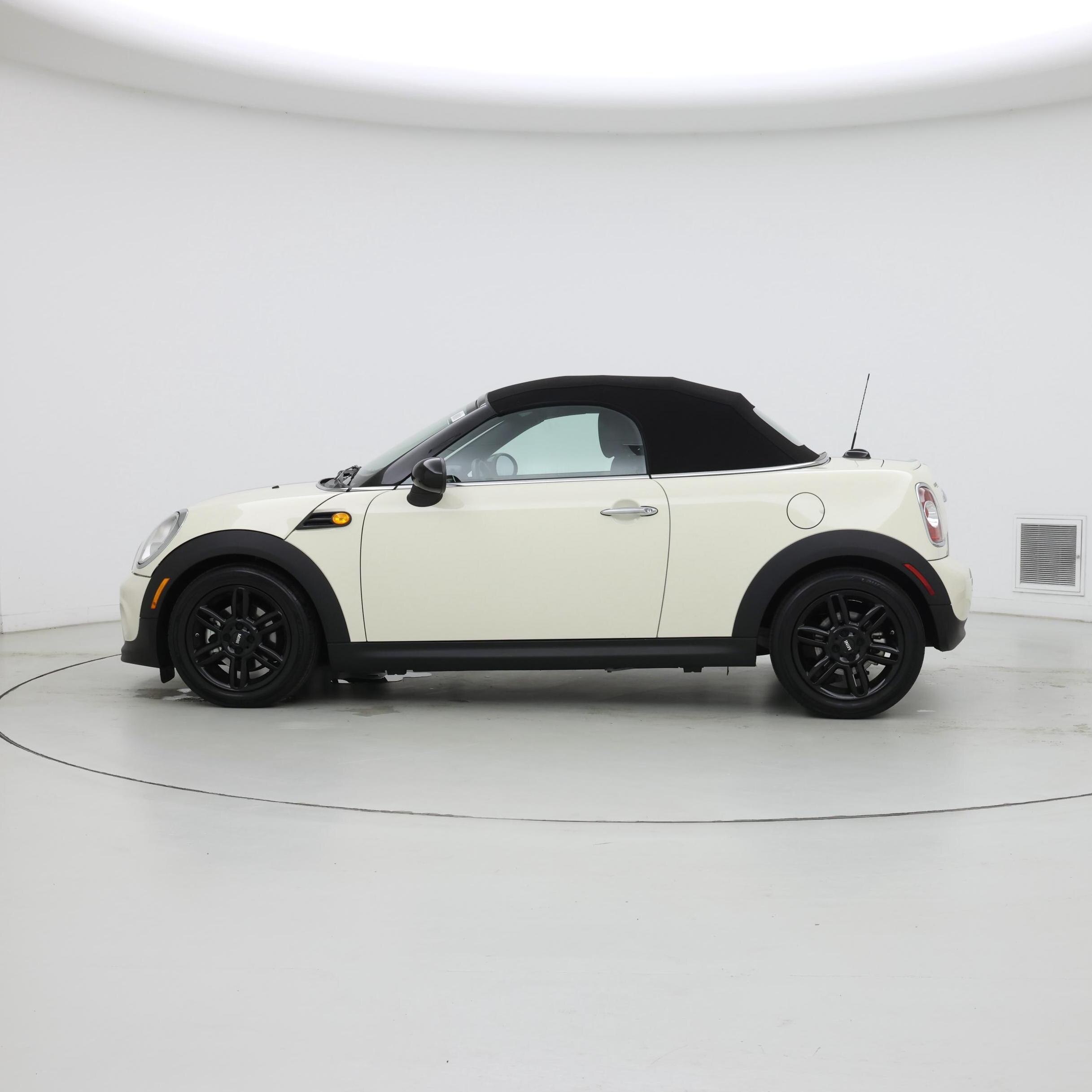 Thumbnail: 2015 MINI Cooper Roadster - 3