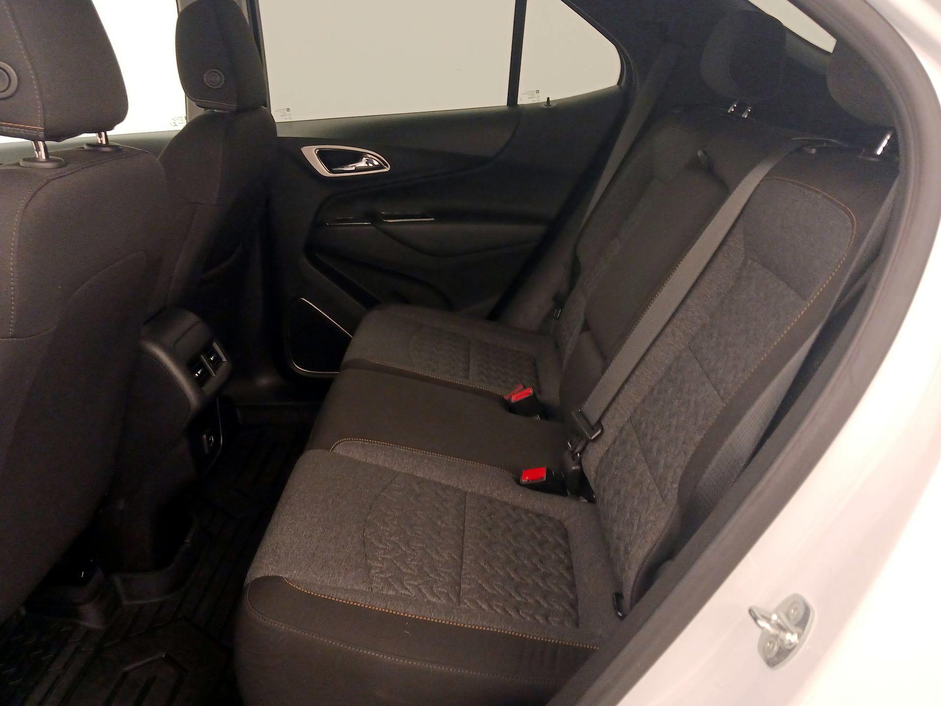 Thumbnail: 2022 Chevrolet Equinox - 19