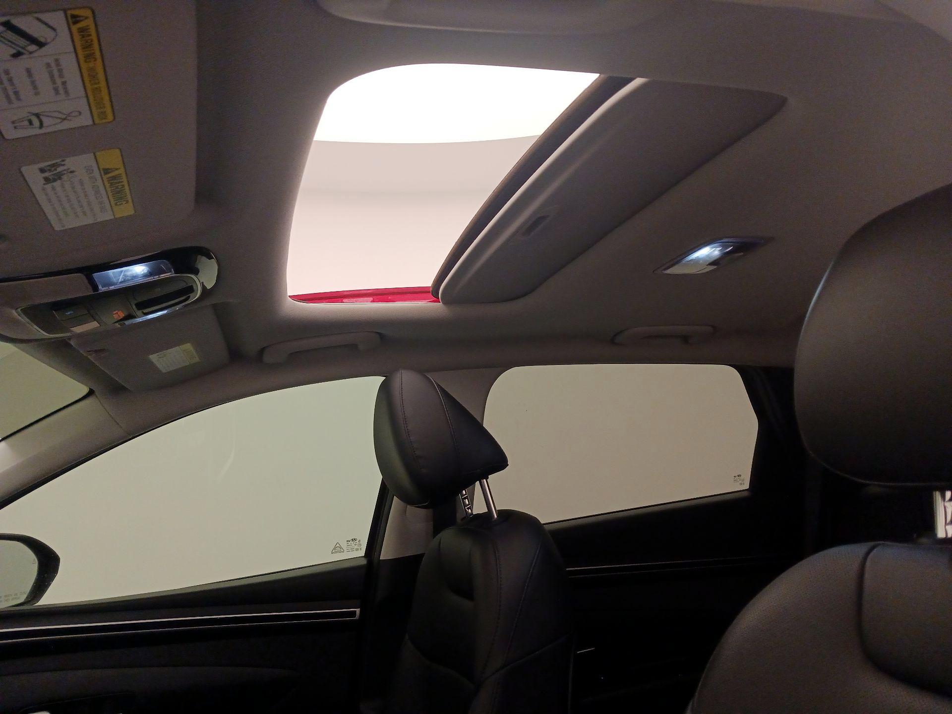 Thumbnail: 2023 Hyundai Tucson - 19