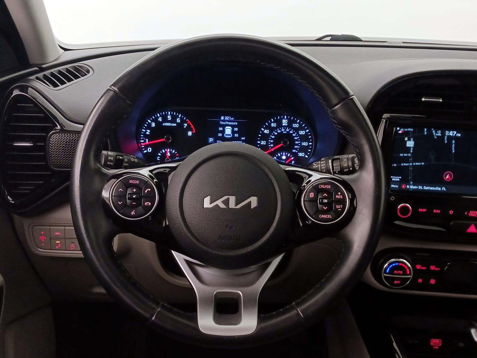 Thumbnail: 2022 Kia Soul - 10
