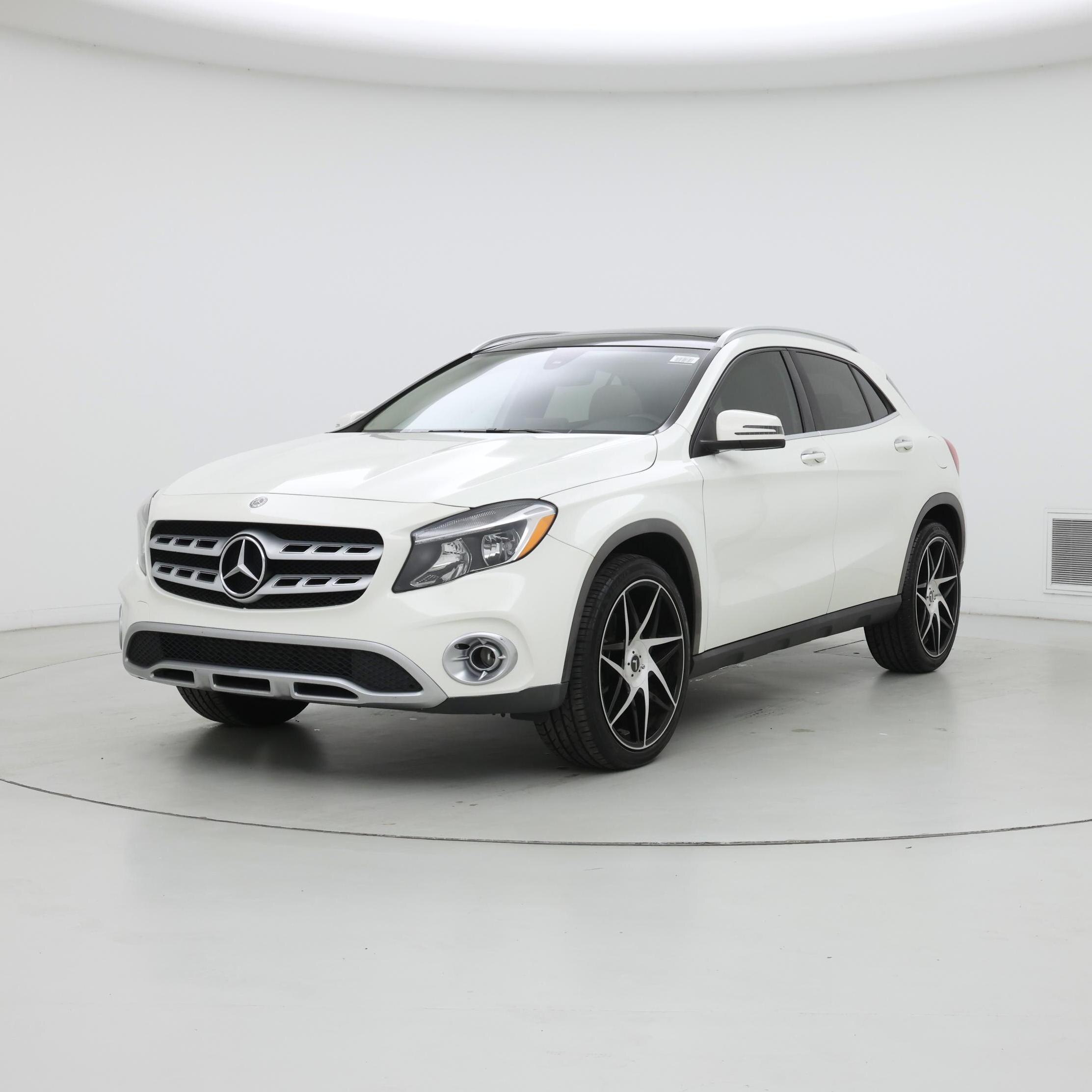 Thumbnail: 2018 Mercedes-Benz GLA - 4