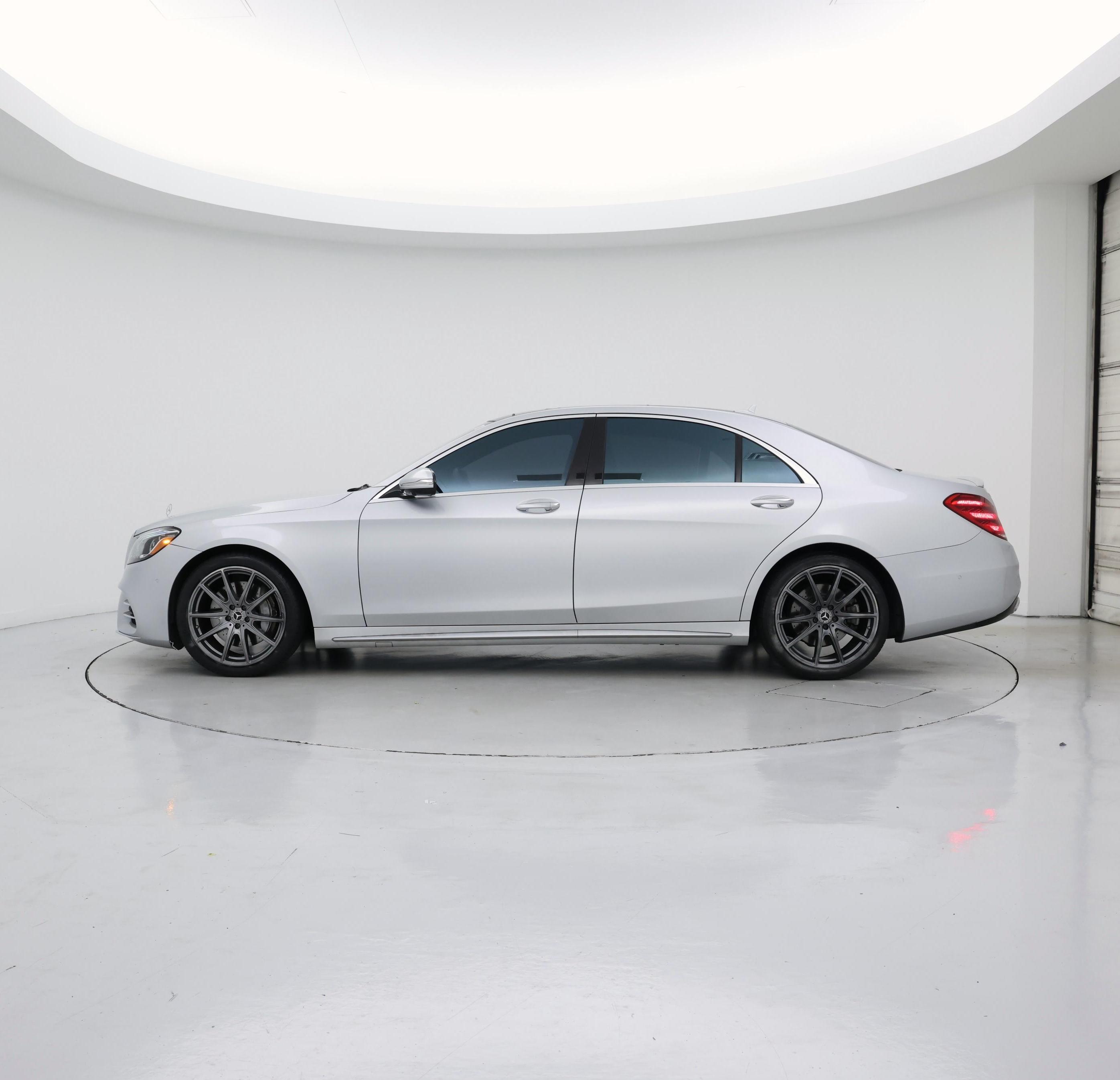 Thumbnail: 2020 Mercedes-Benz S-Class - 3