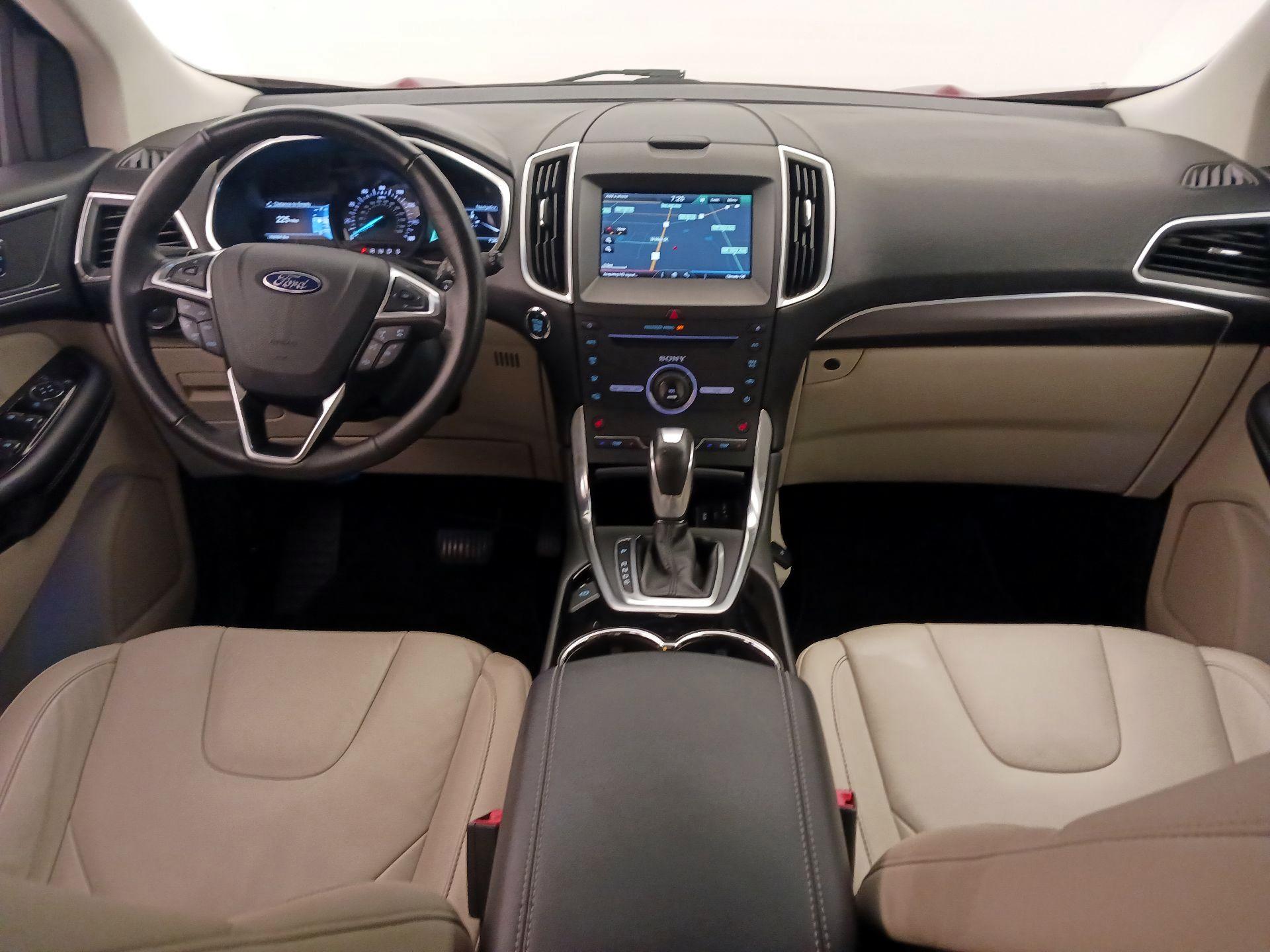 Thumbnail: 2015 Ford Edge - 9