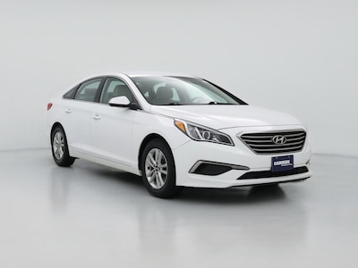 White 2017 Hyundai Sonata SE