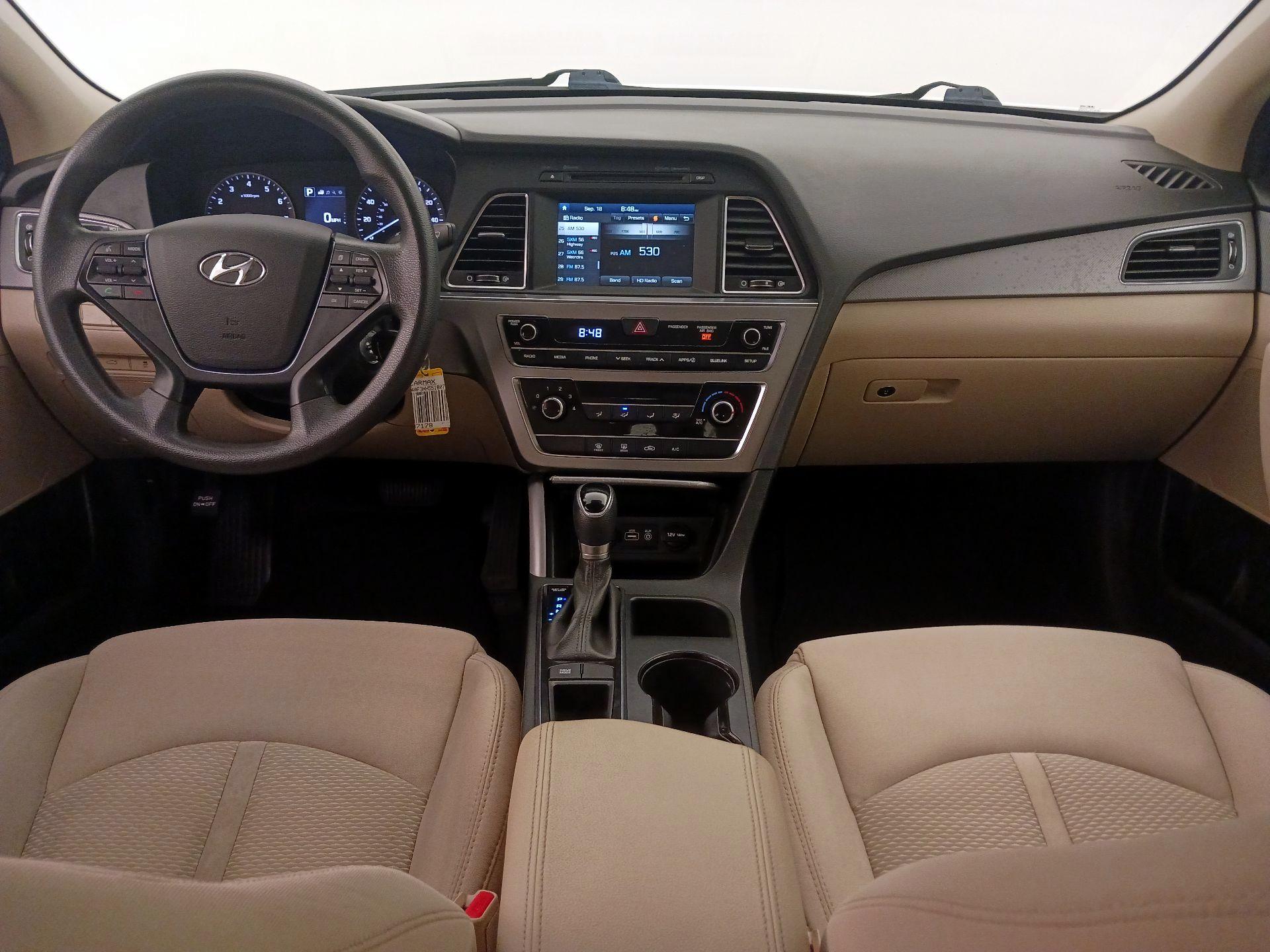 Thumbnail: 2017 Hyundai Sonata - 9