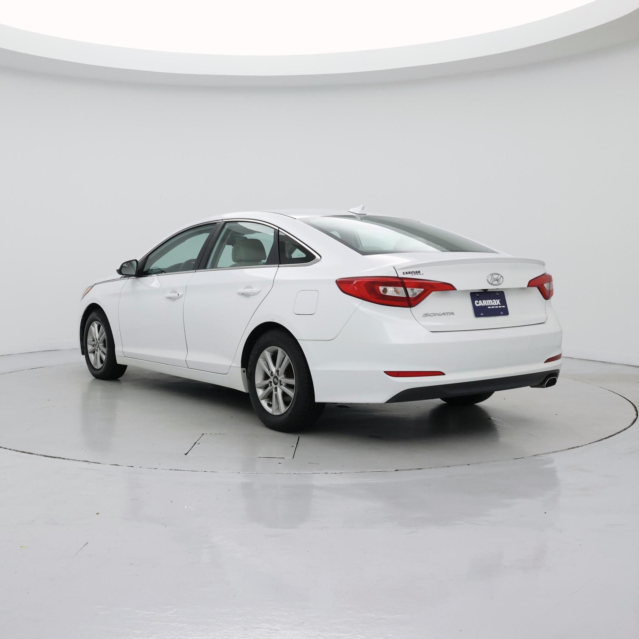 Thumbnail: 2017 Hyundai Sonata - 2