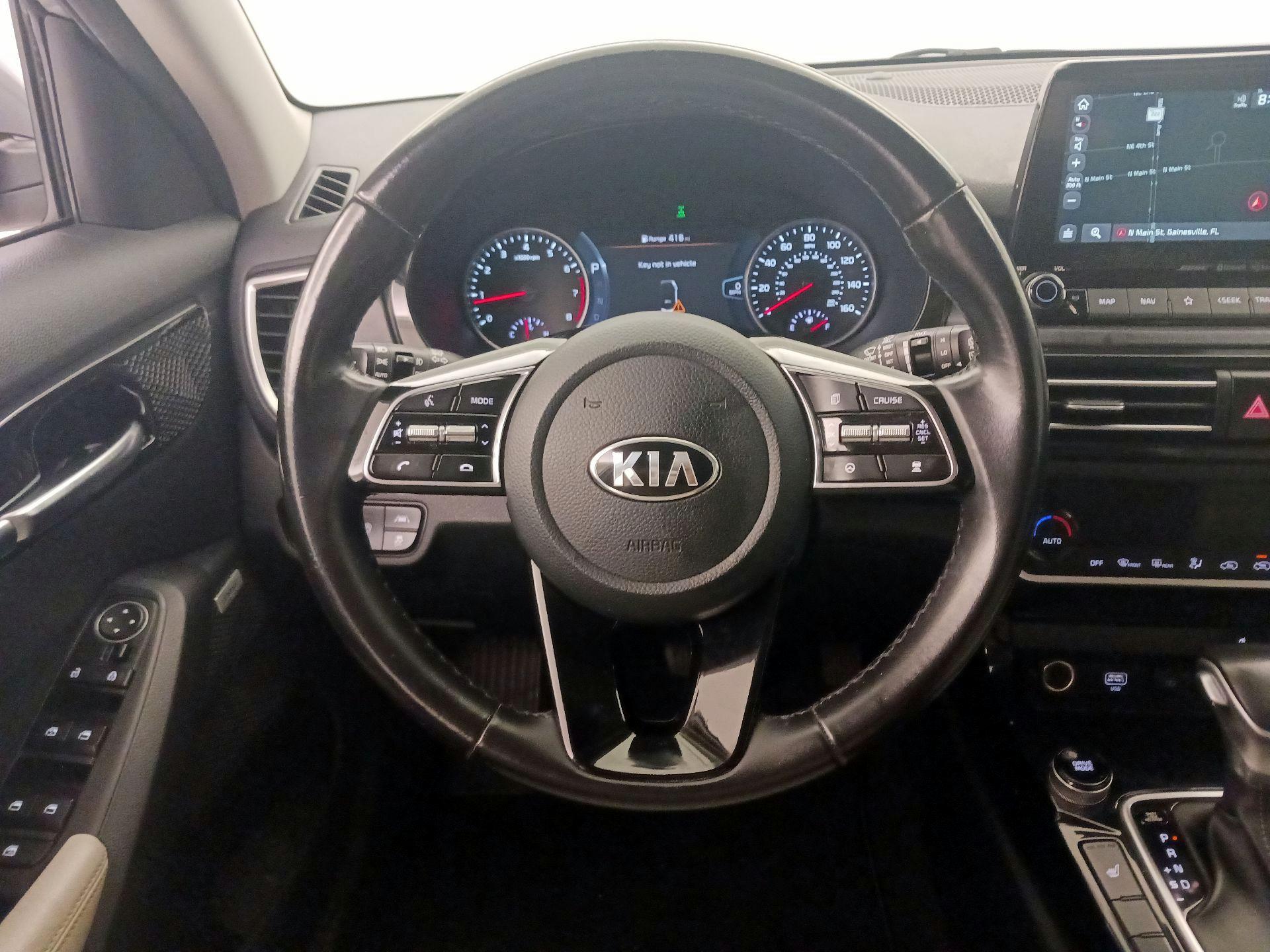 Thumbnail: 2021 Kia Seltos - 10