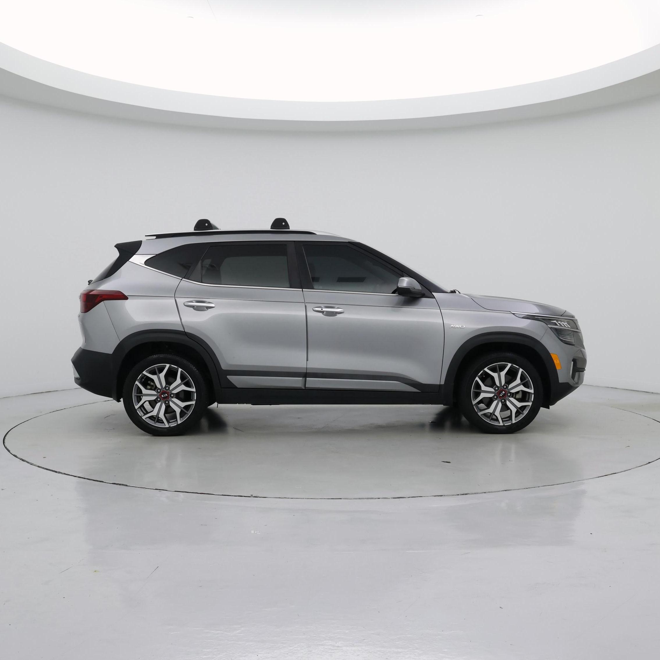 Thumbnail: 2021 Kia Seltos - 7