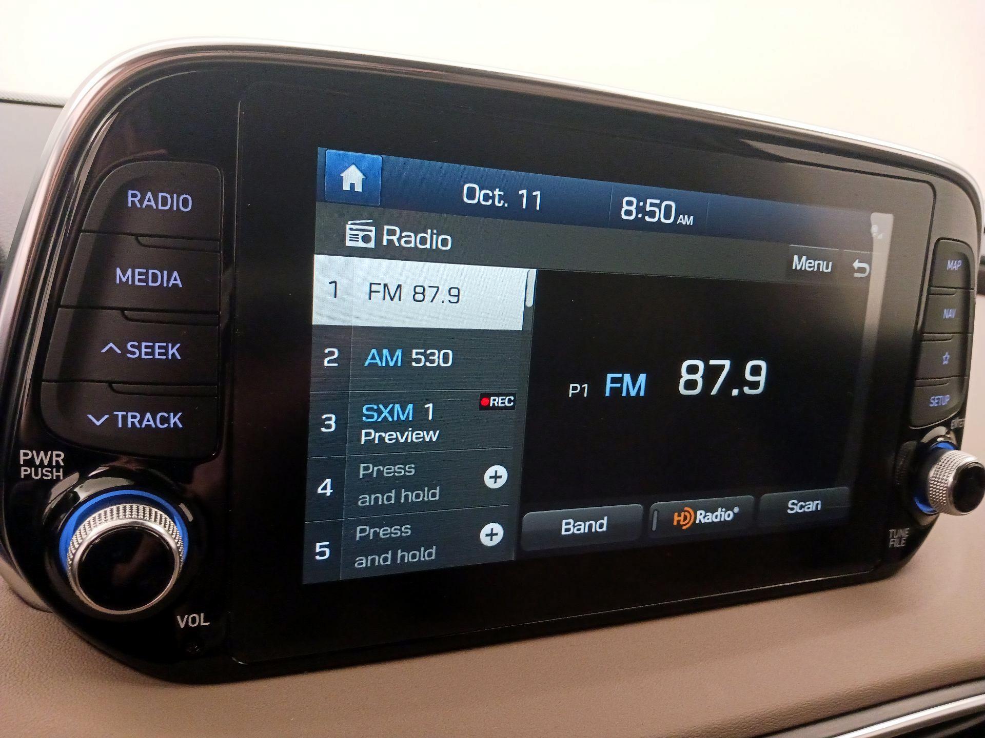 Thumbnail: 2020 Hyundai Santa Fe - 16