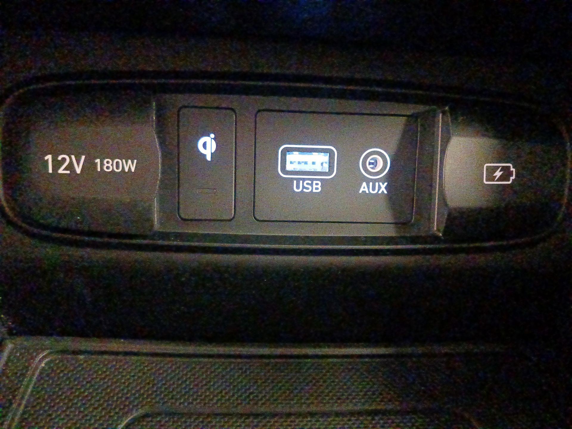 Thumbnail: 2020 Hyundai Santa Fe - 19