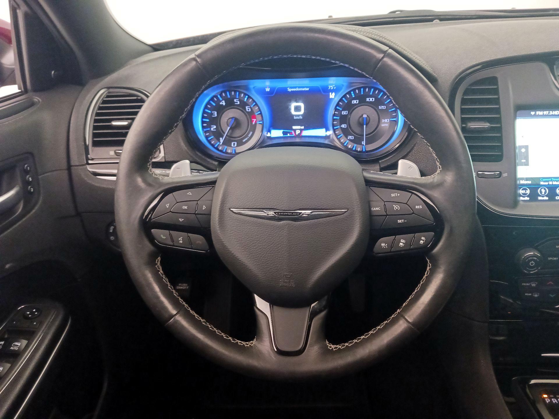 Thumbnail: 2019 Chrysler 300 - 10