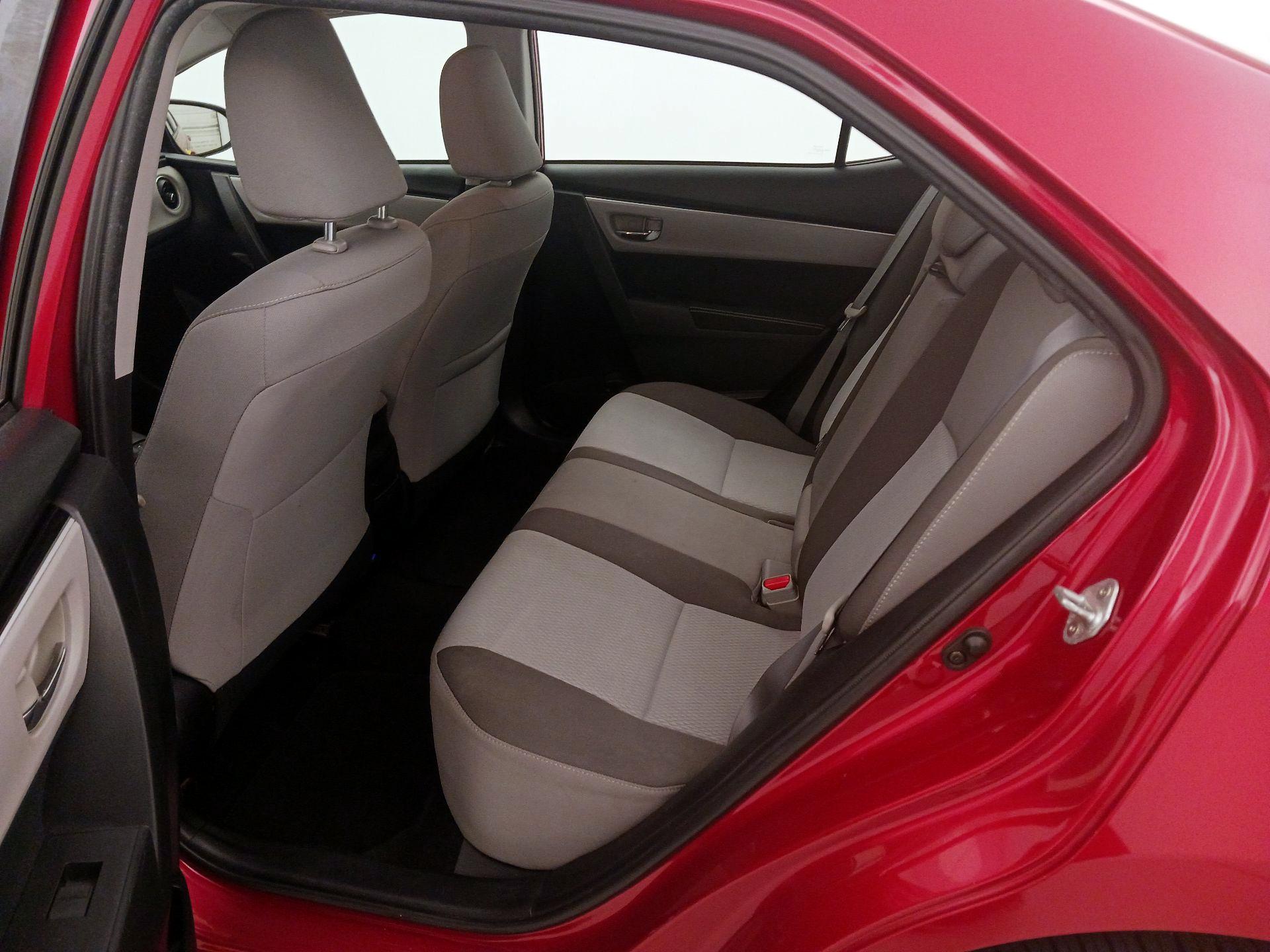 Thumbnail: 2018 Toyota Corolla - 19