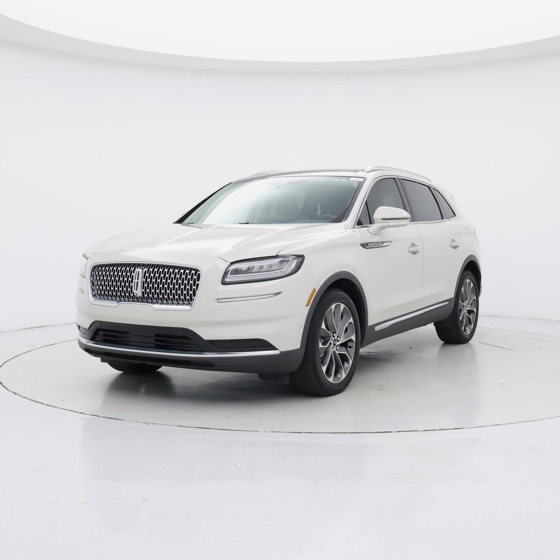 Thumbnail: 2022 Lincoln Nautilus - 4