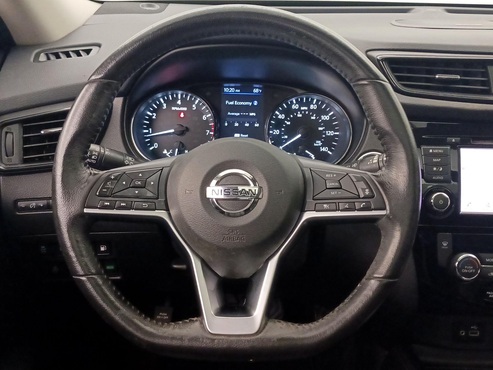Thumbnail: 2018 Nissan Rogue - 10