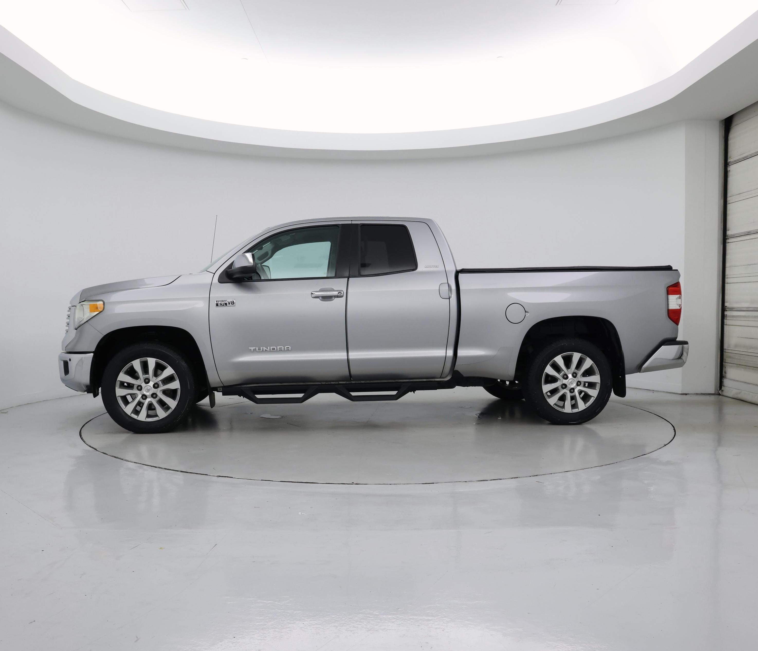 Thumbnail: 2014 Toyota Tundra - 3
