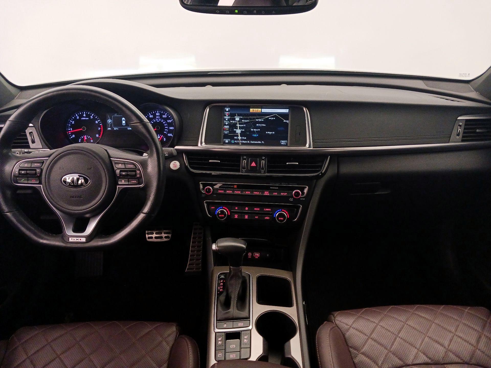 Thumbnail: 2017 Kia Optima - 9