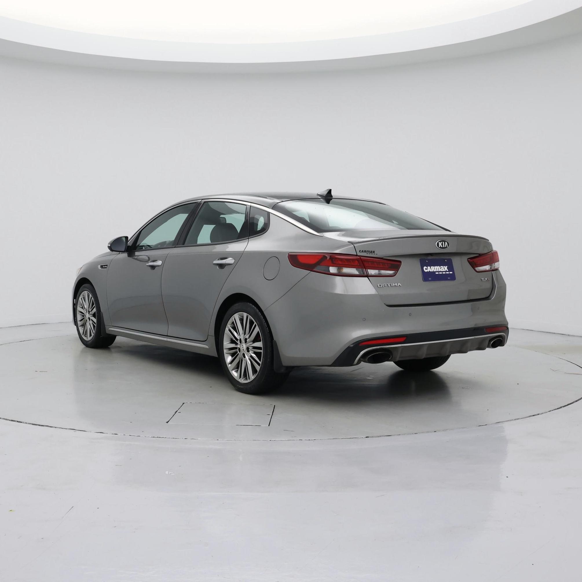 Thumbnail: 2017 Kia Optima - 2