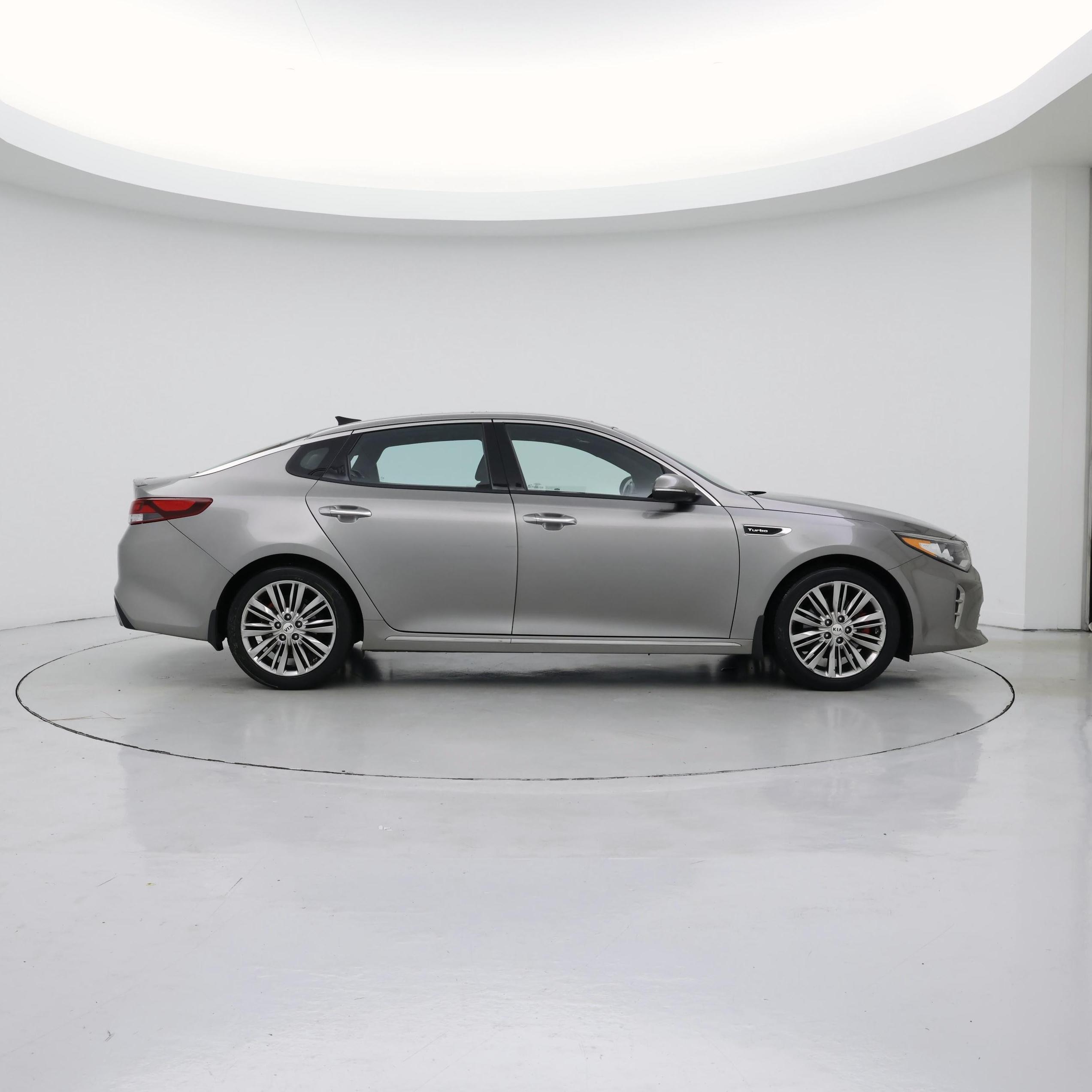 Thumbnail: 2017 Kia Optima - 7
