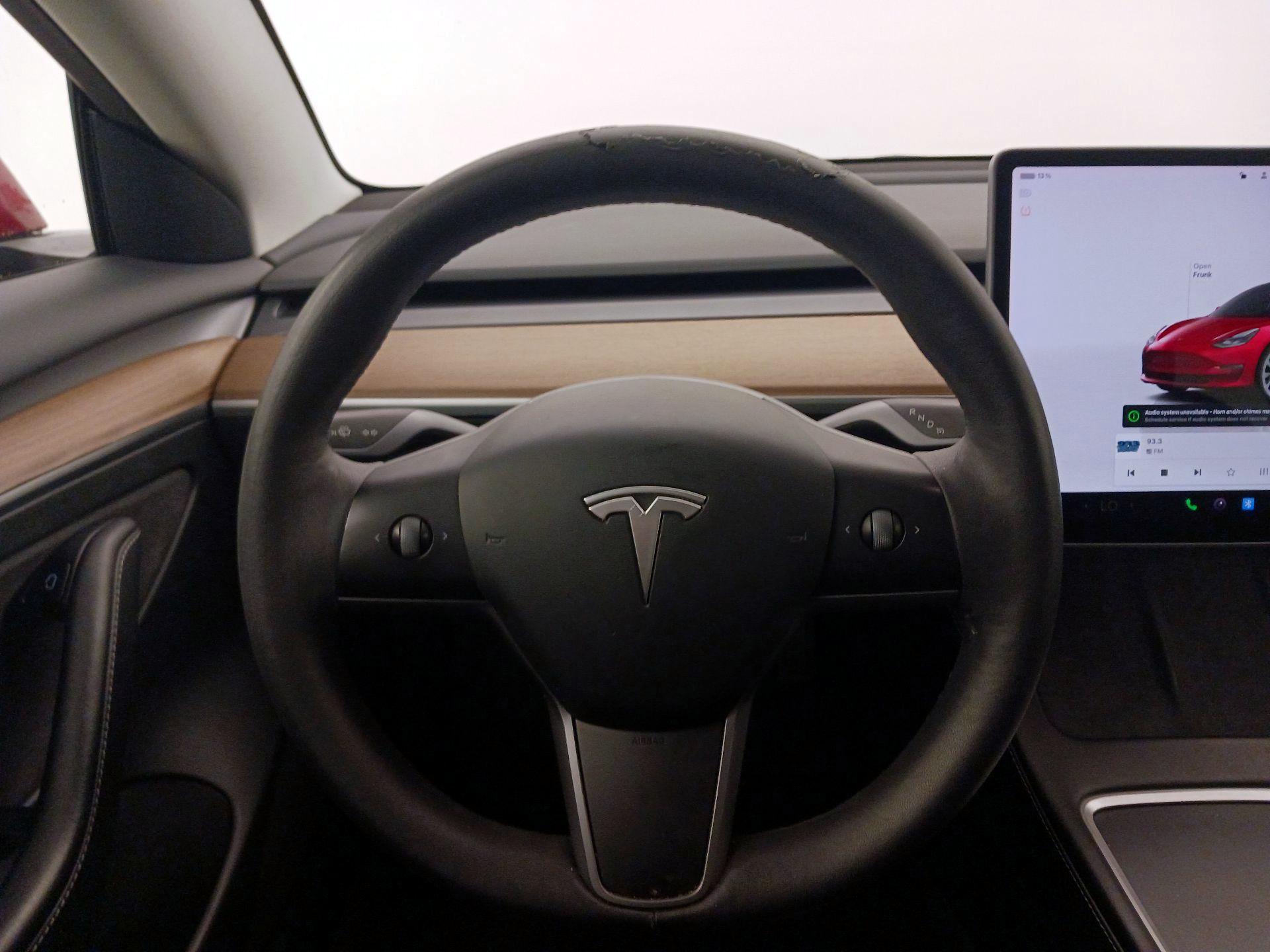 Thumbnail: 2023 Tesla Model 3 - 10