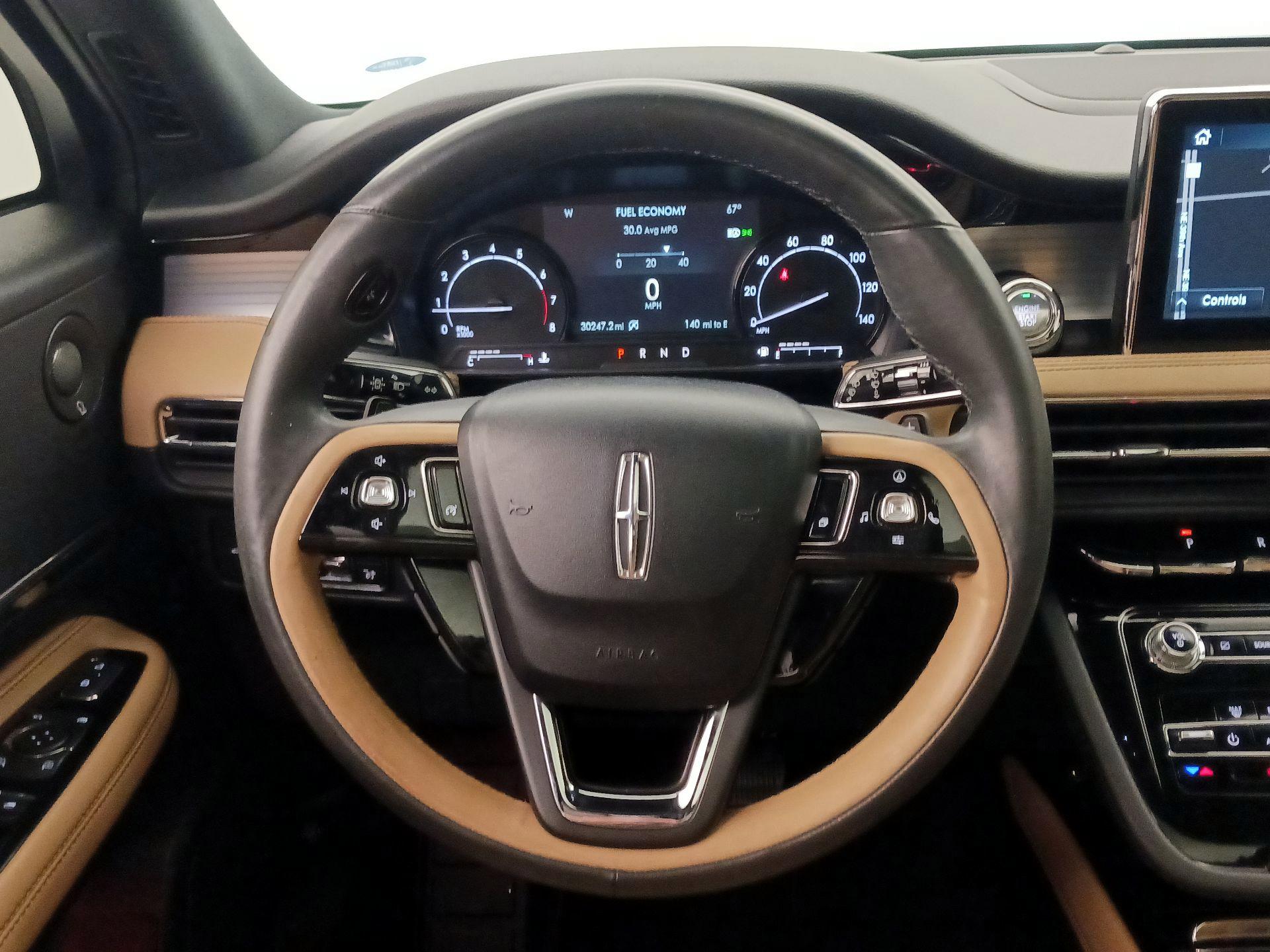 Thumbnail: 2020 Lincoln Corsair - 10