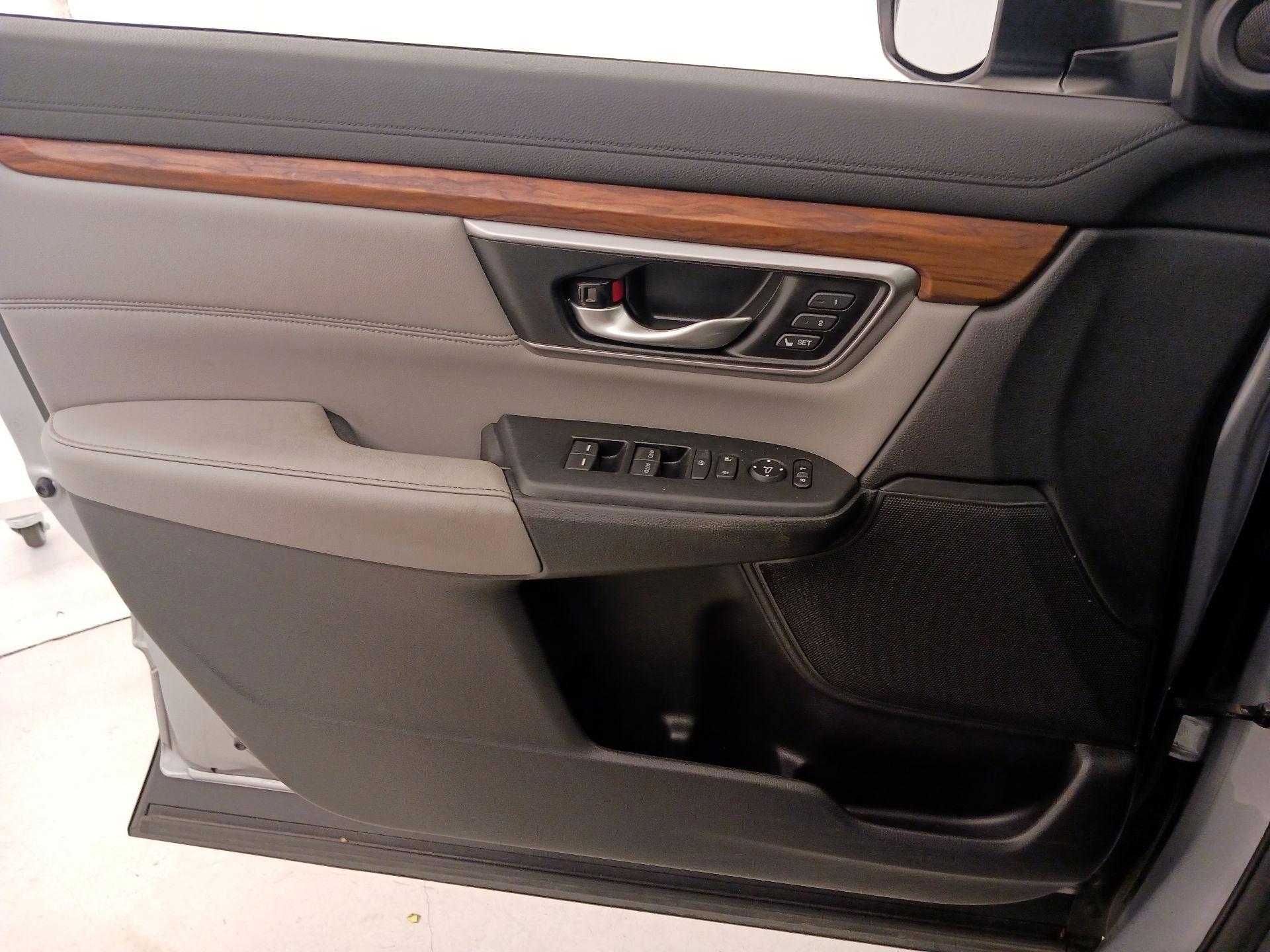 Thumbnail: 2018 Honda CR-V - 12