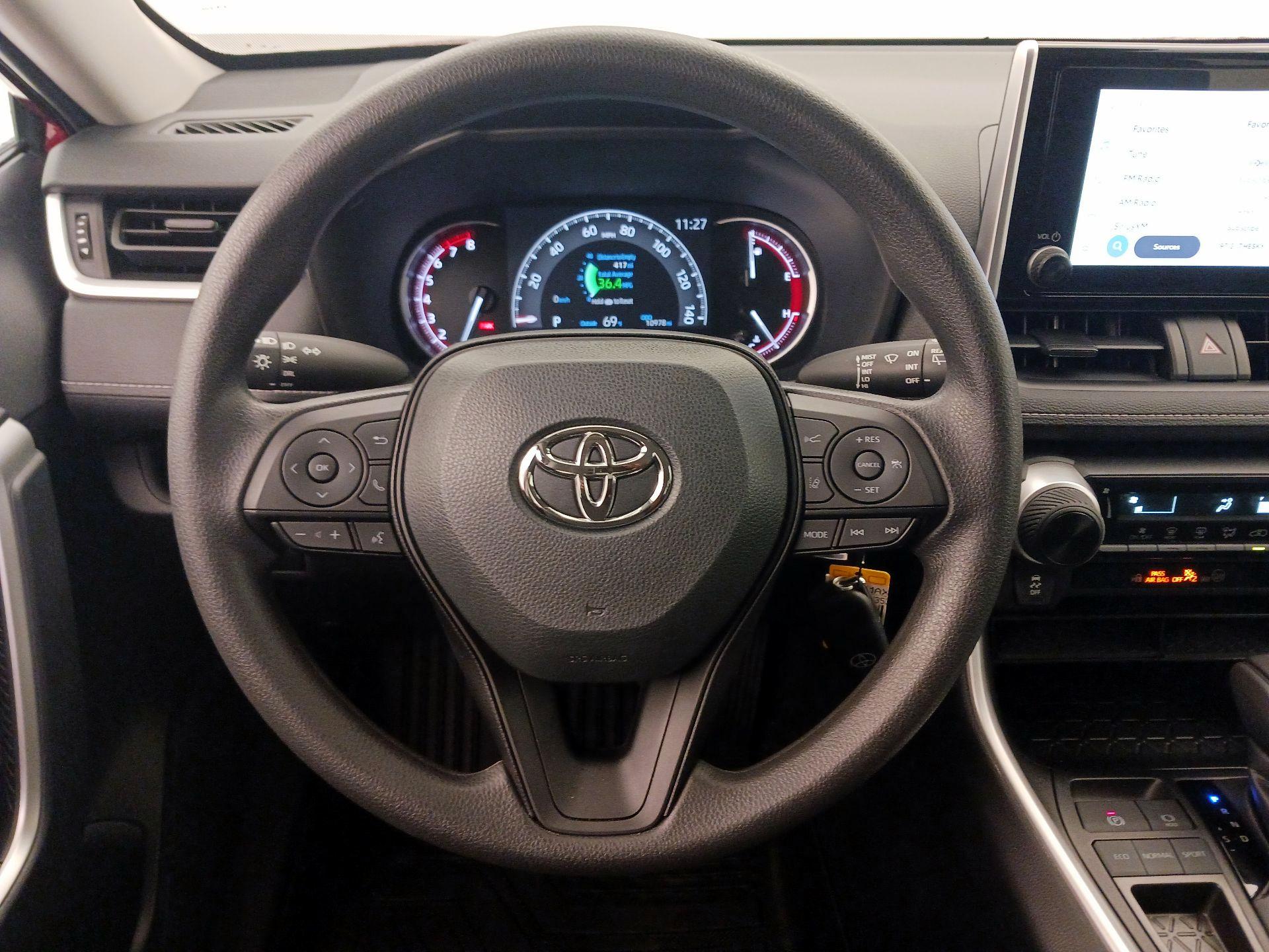 Thumbnail: 2024 Toyota RAV4 - 10