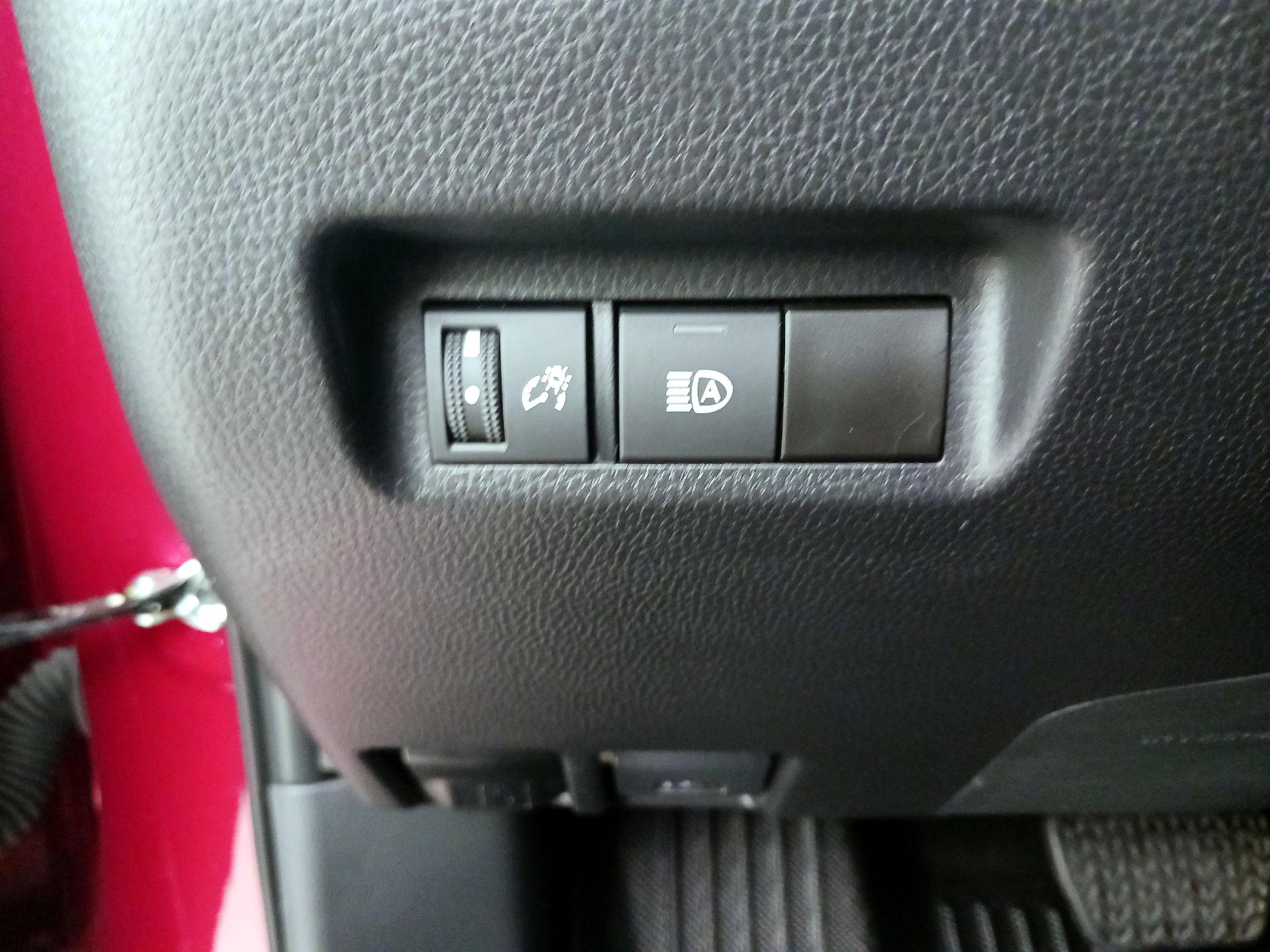 Thumbnail: 2024 Toyota RAV4 - 13