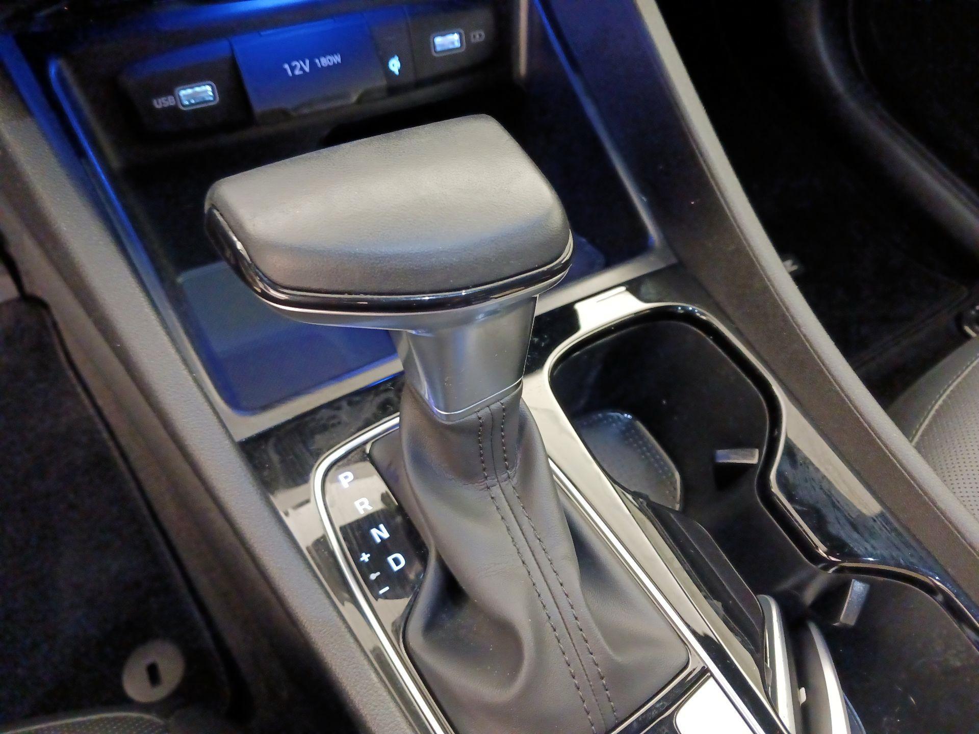 Thumbnail: 2023 Hyundai Santa Cruz - 18
