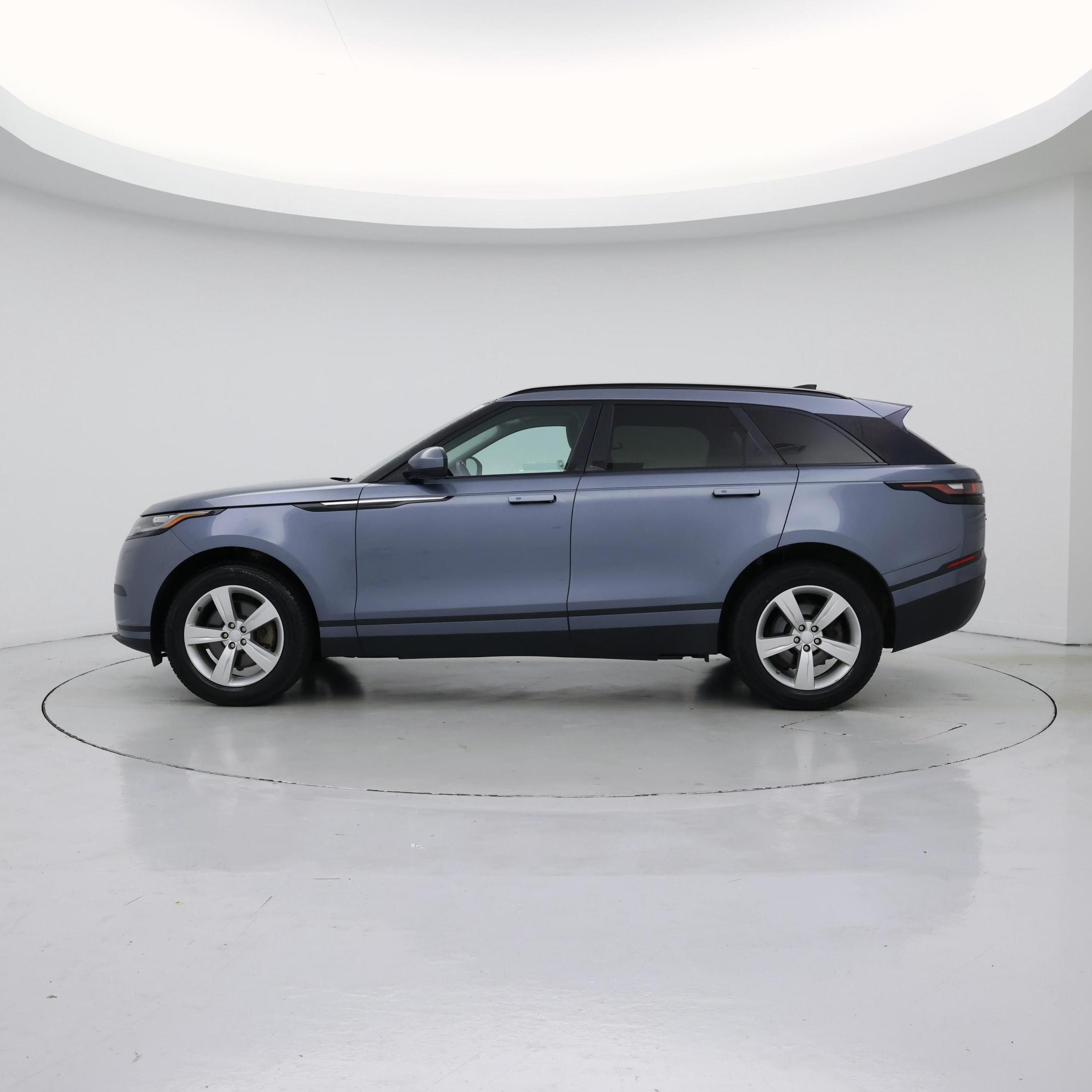 Thumbnail: 2018 Land Rover Range Rover Velar - 3