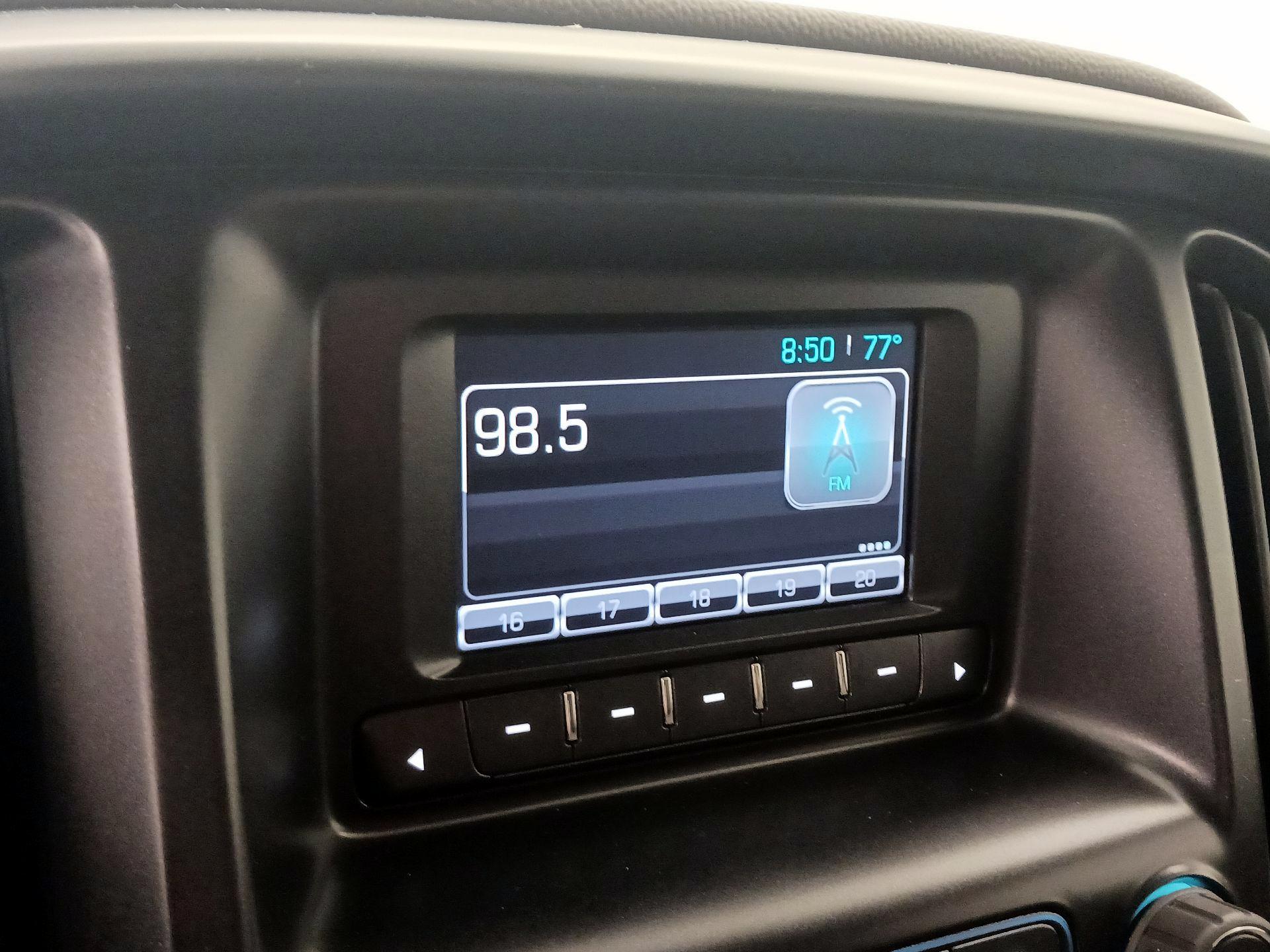 Thumbnail: 2016 Chevrolet Colorado - 15