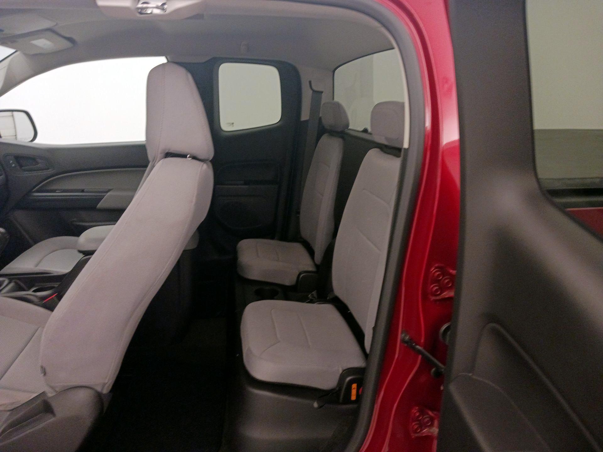 Thumbnail: 2016 Chevrolet Colorado - 19
