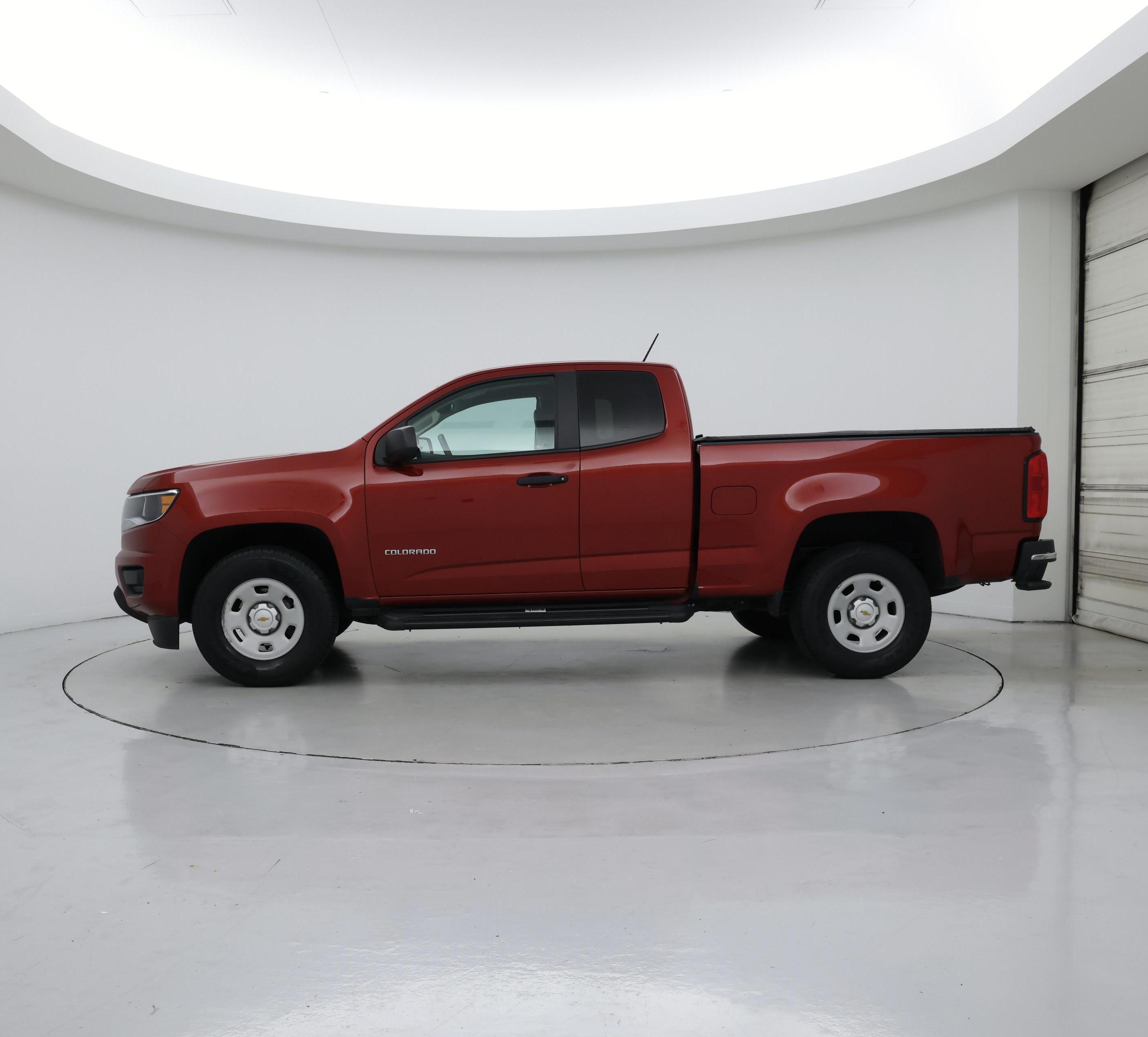 Thumbnail: 2016 Chevrolet Colorado - 3