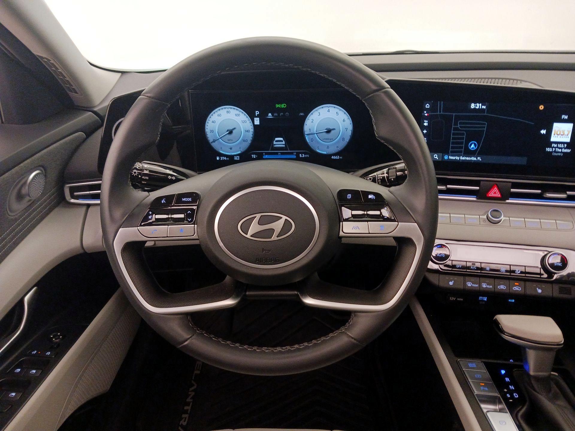 Thumbnail: 2024 Hyundai Elantra - 10