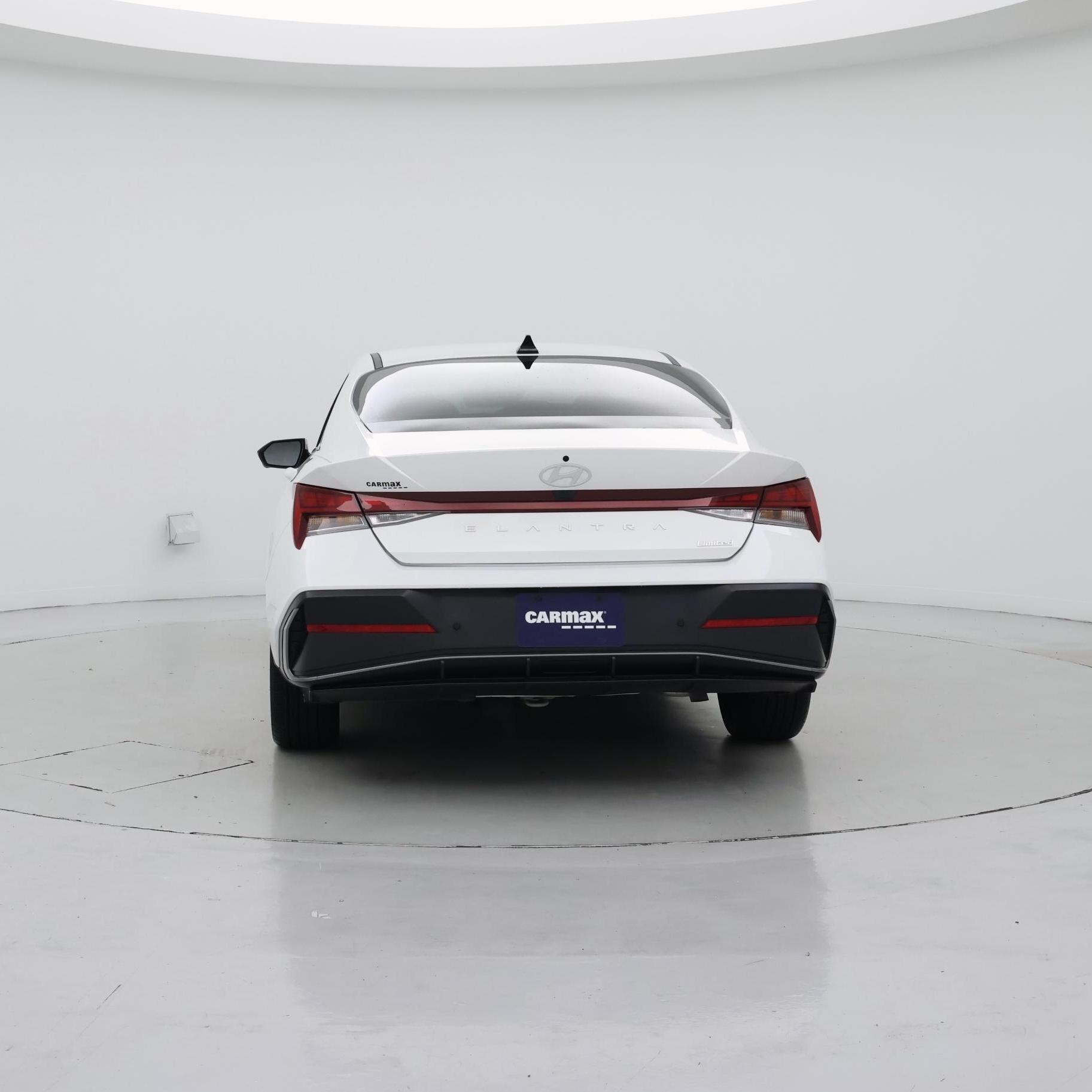 Thumbnail: 2024 Hyundai Elantra - 6