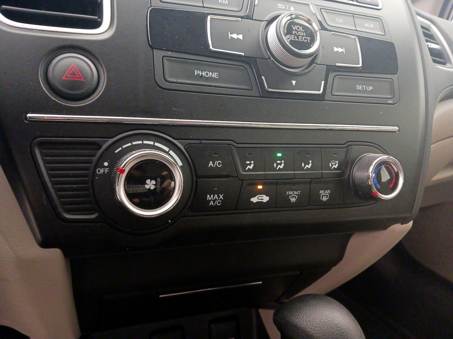 Thumbnail: 2015 Honda Civic - 16