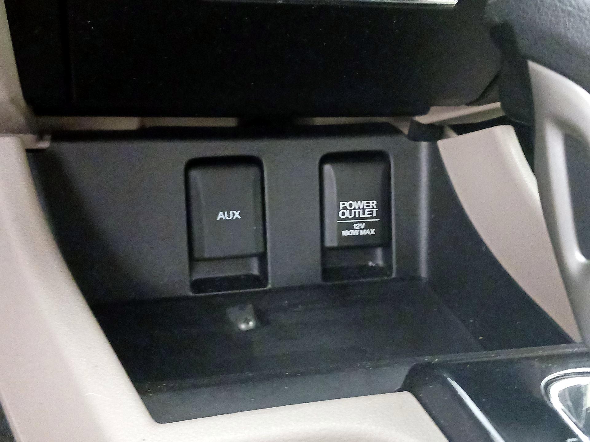 Thumbnail: 2015 Honda Civic - 18